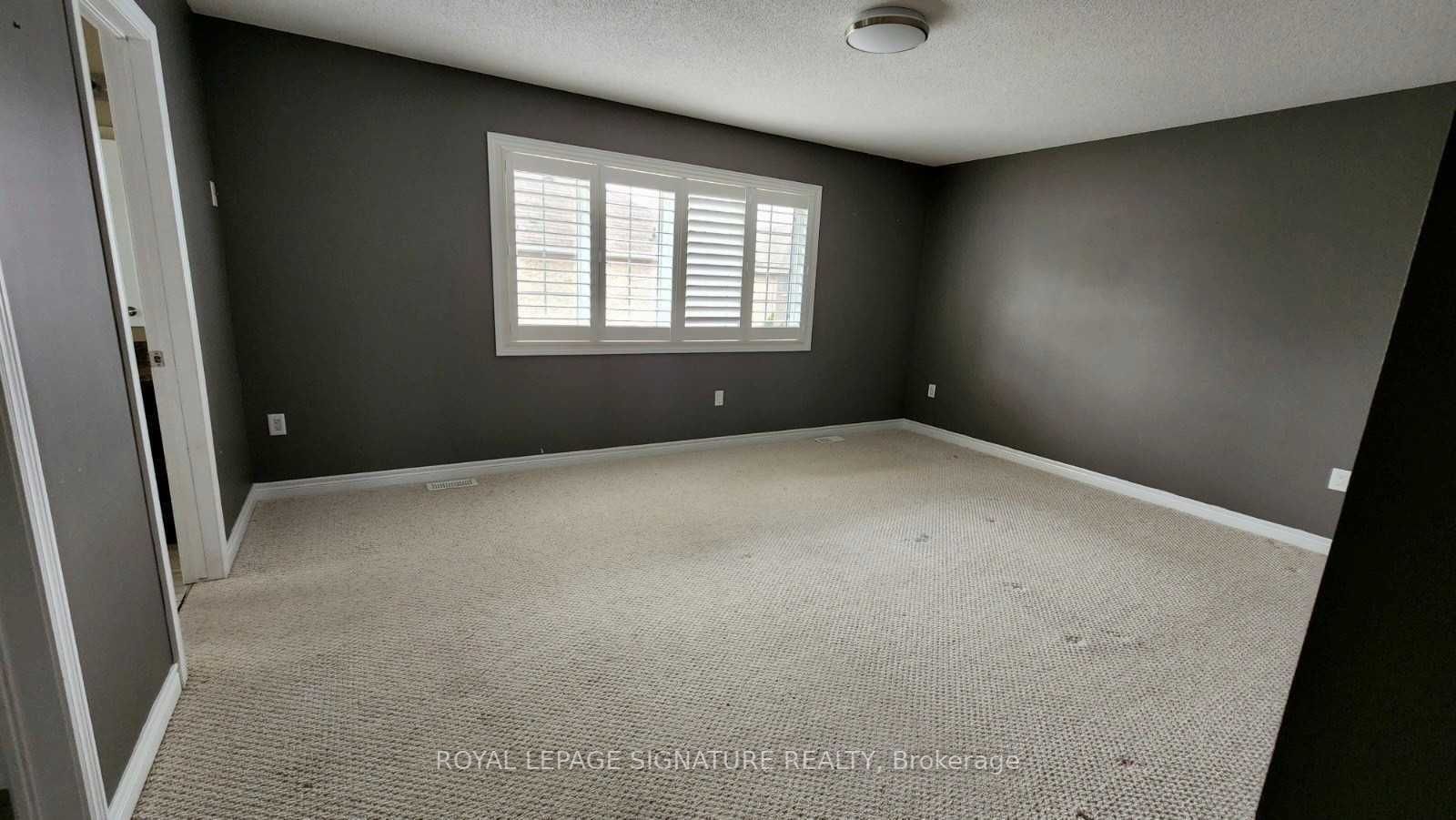 72 Secinaro Ave