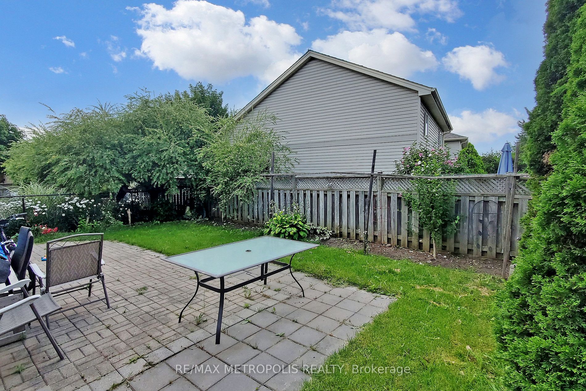 325 Lighthouse Road, #48