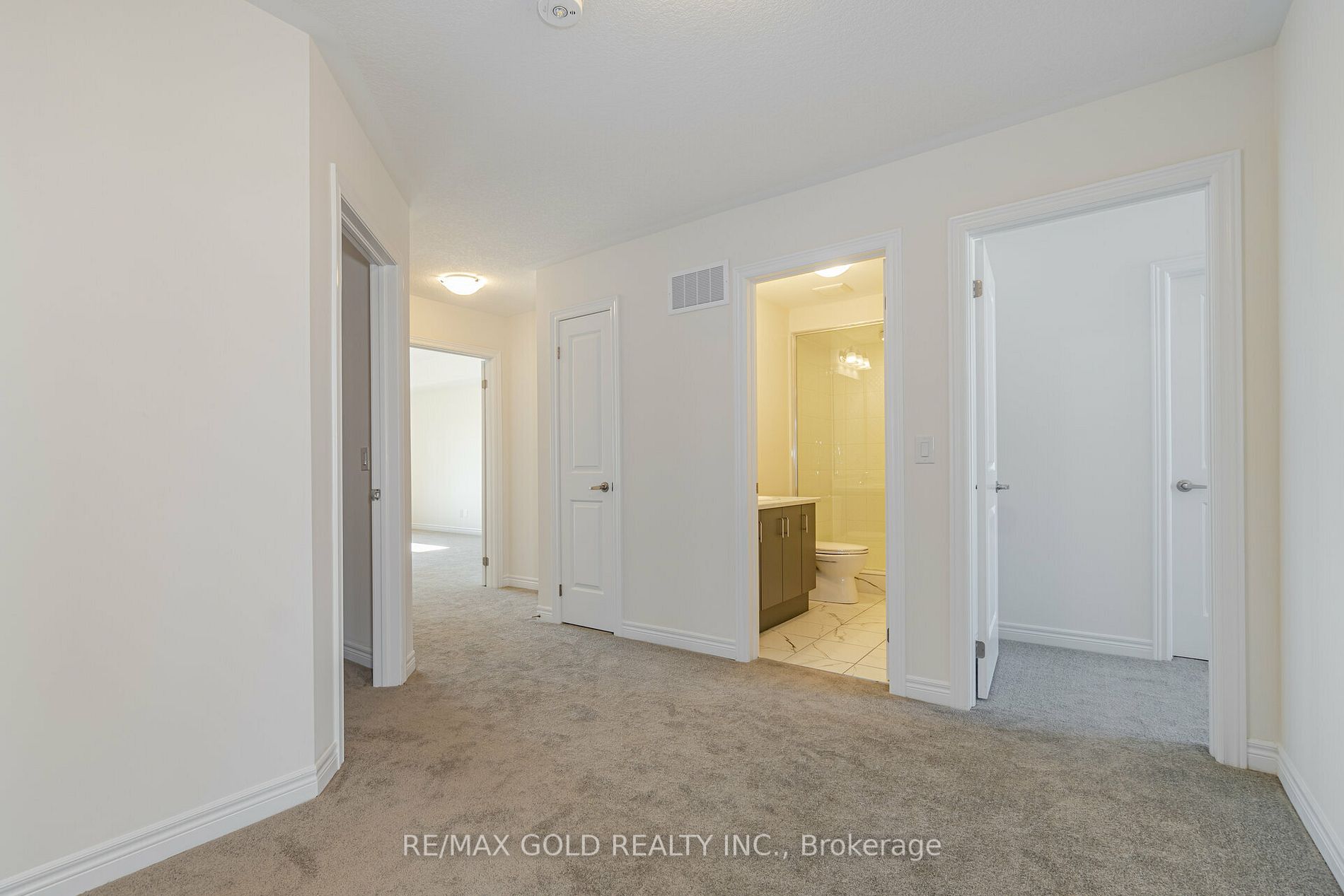 98 BROADACRE Drive