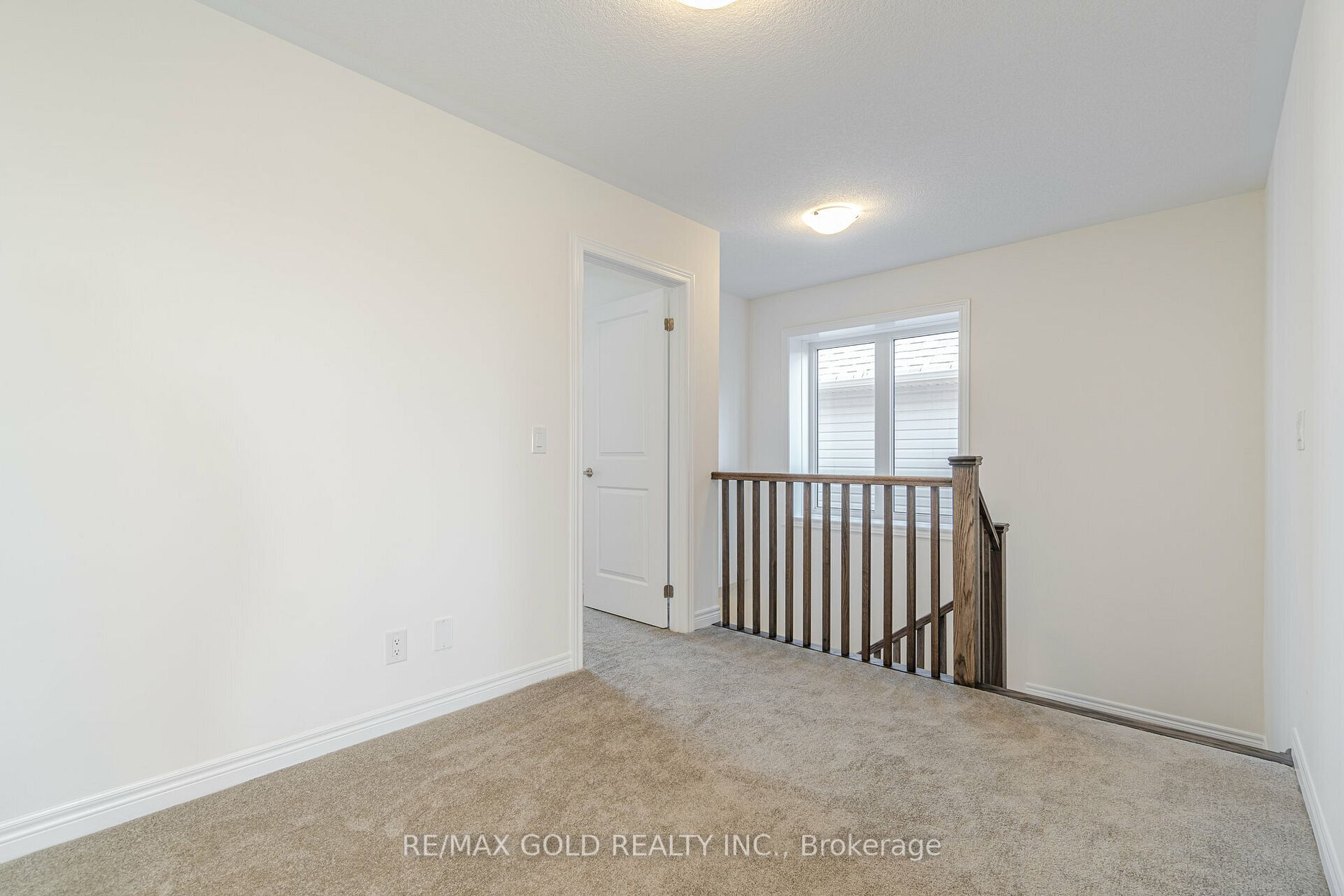 98 BROADACRE Drive