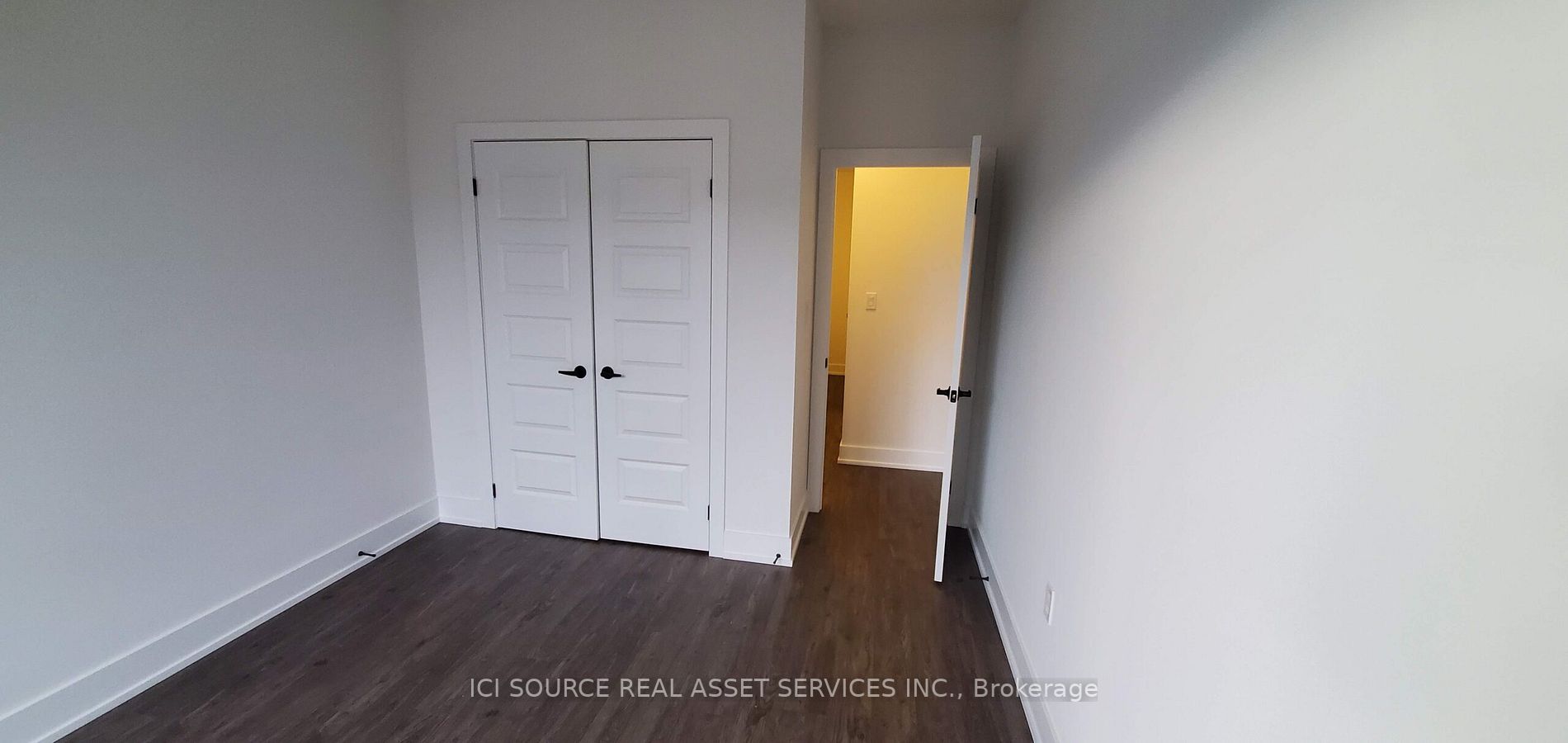 99 Roger St, #18