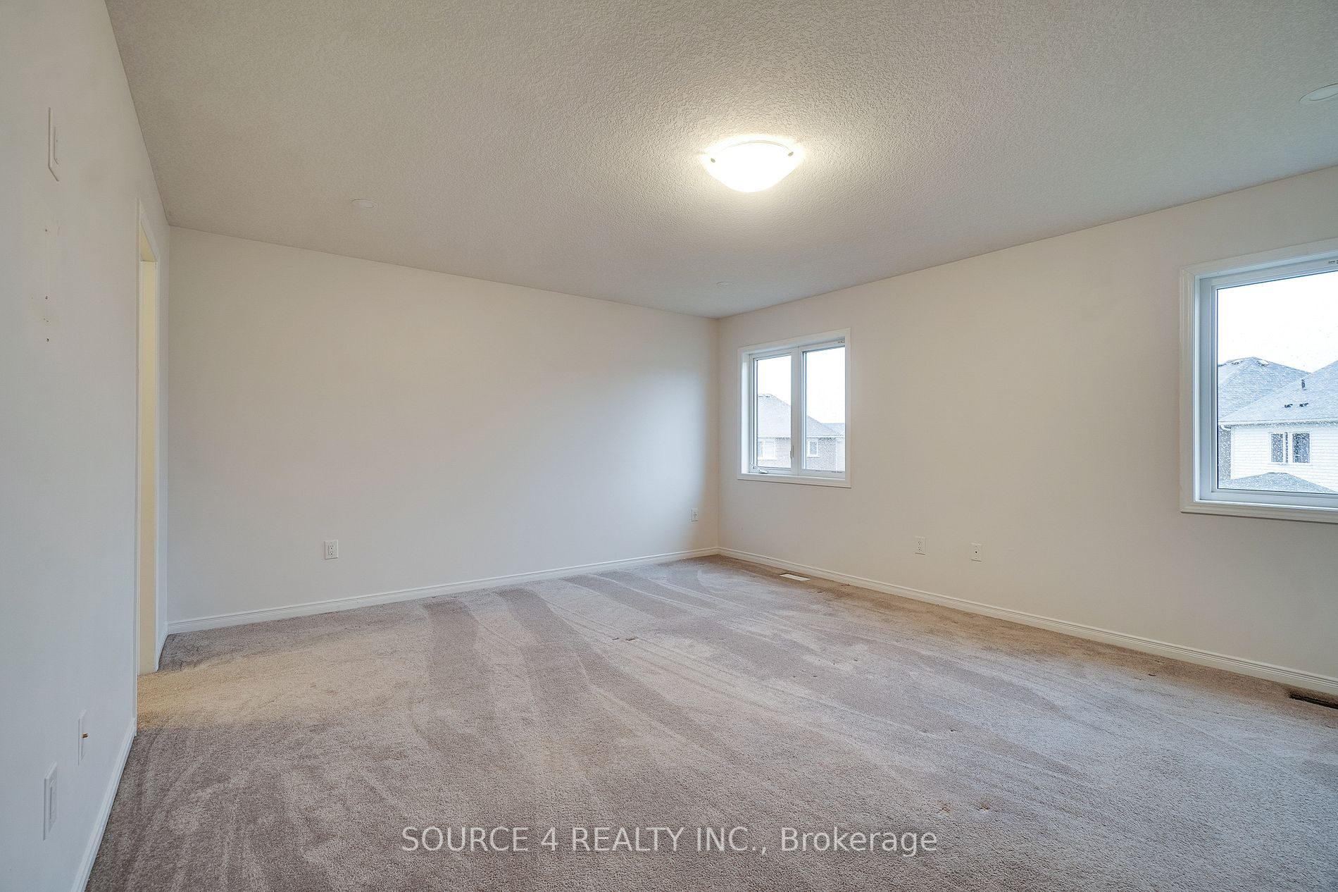 154 Munro Circ