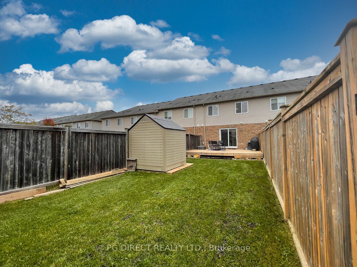 22 Couling Cres