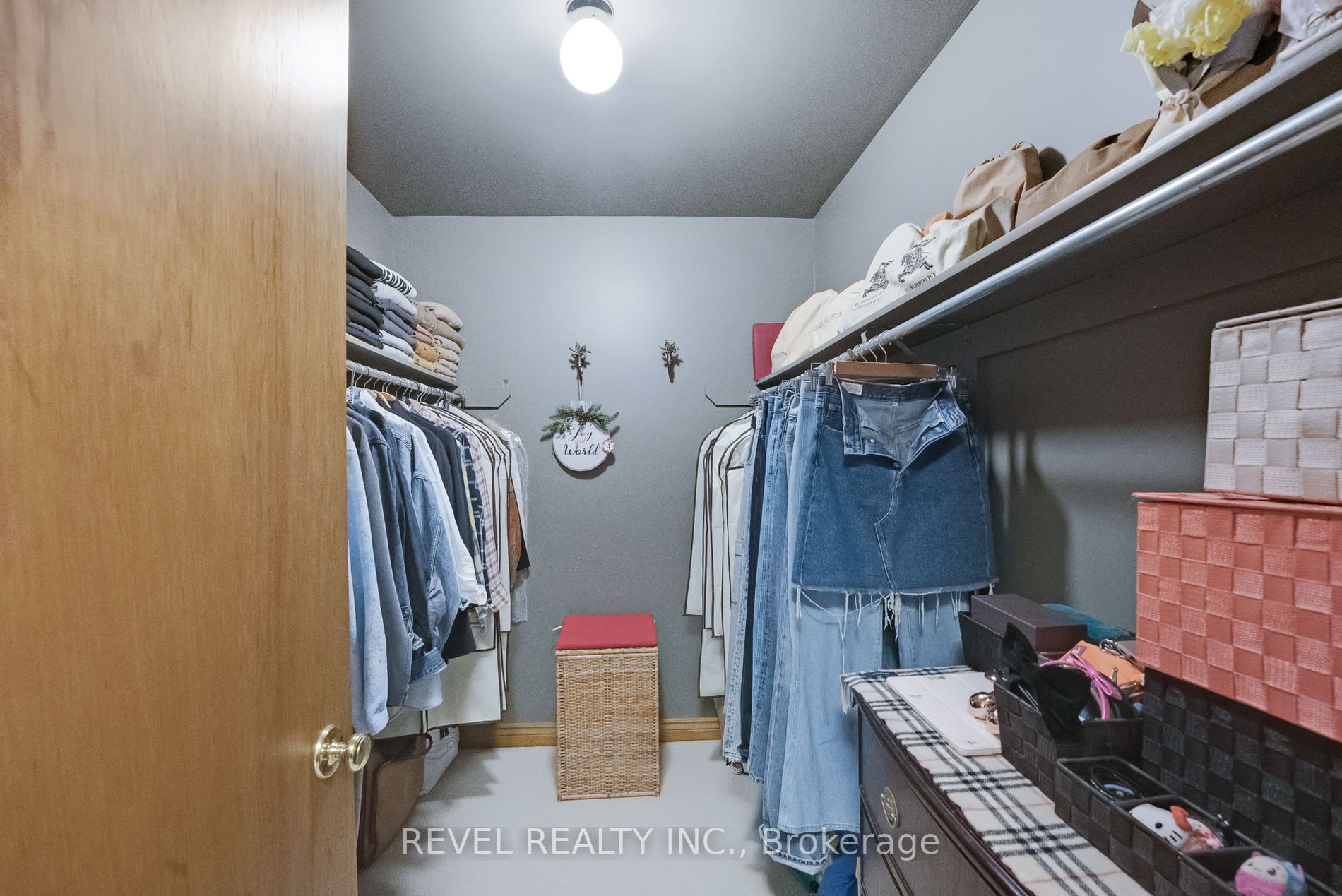 2720 Mewburn Rd, #15