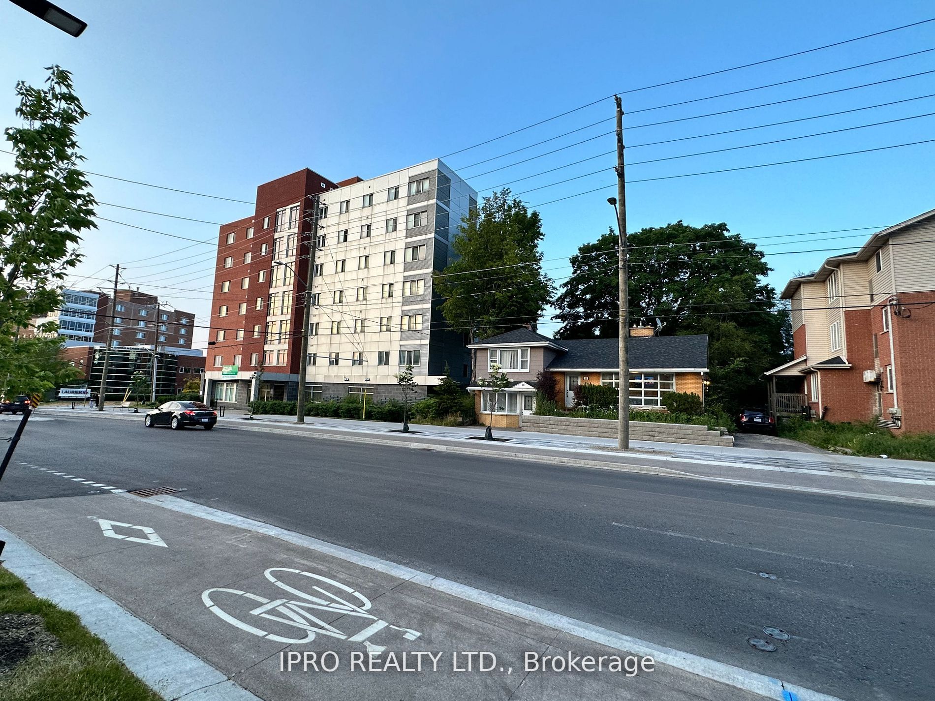 180 King Street N