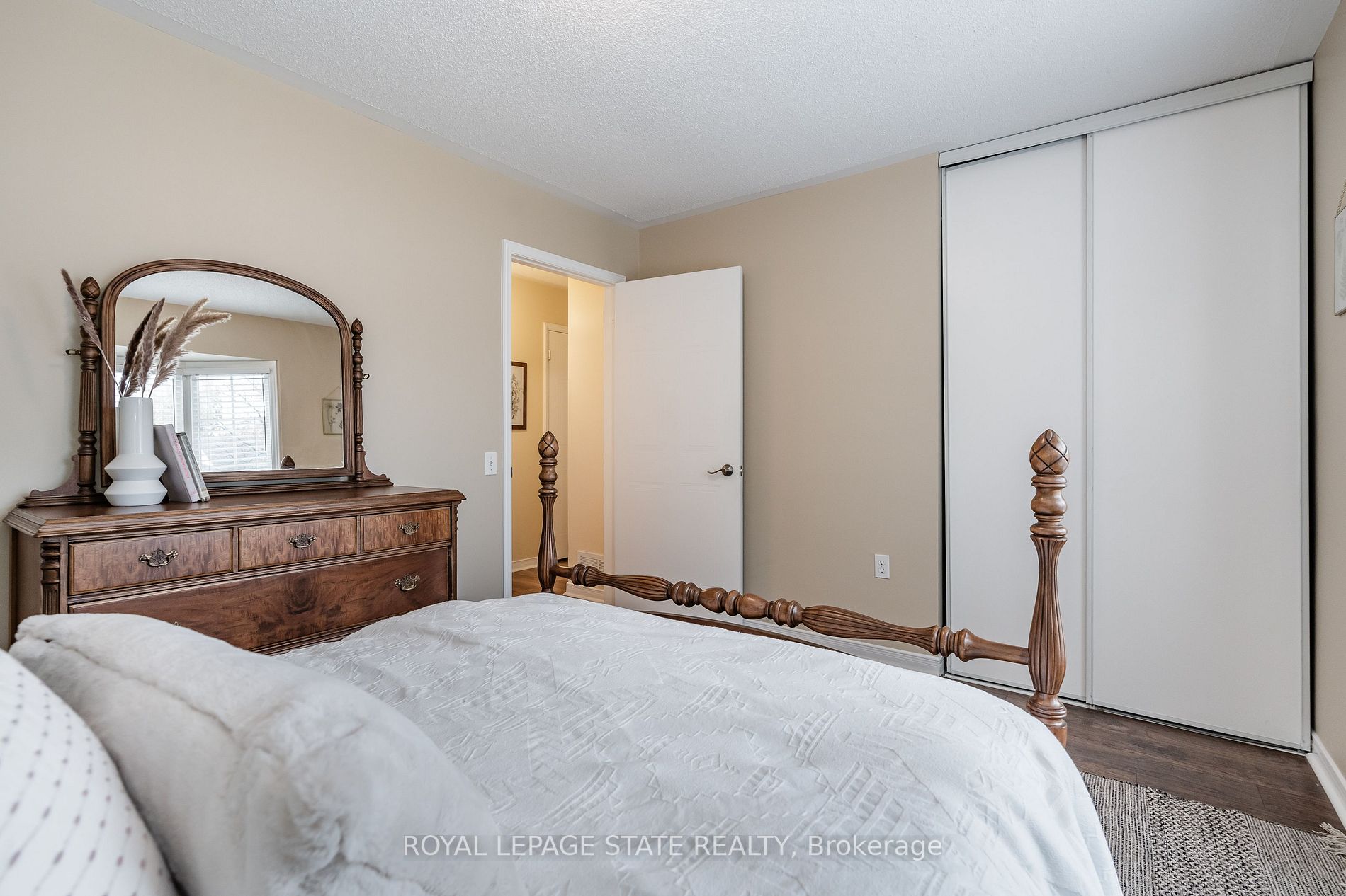 360 Silverbirch Blvd, #16