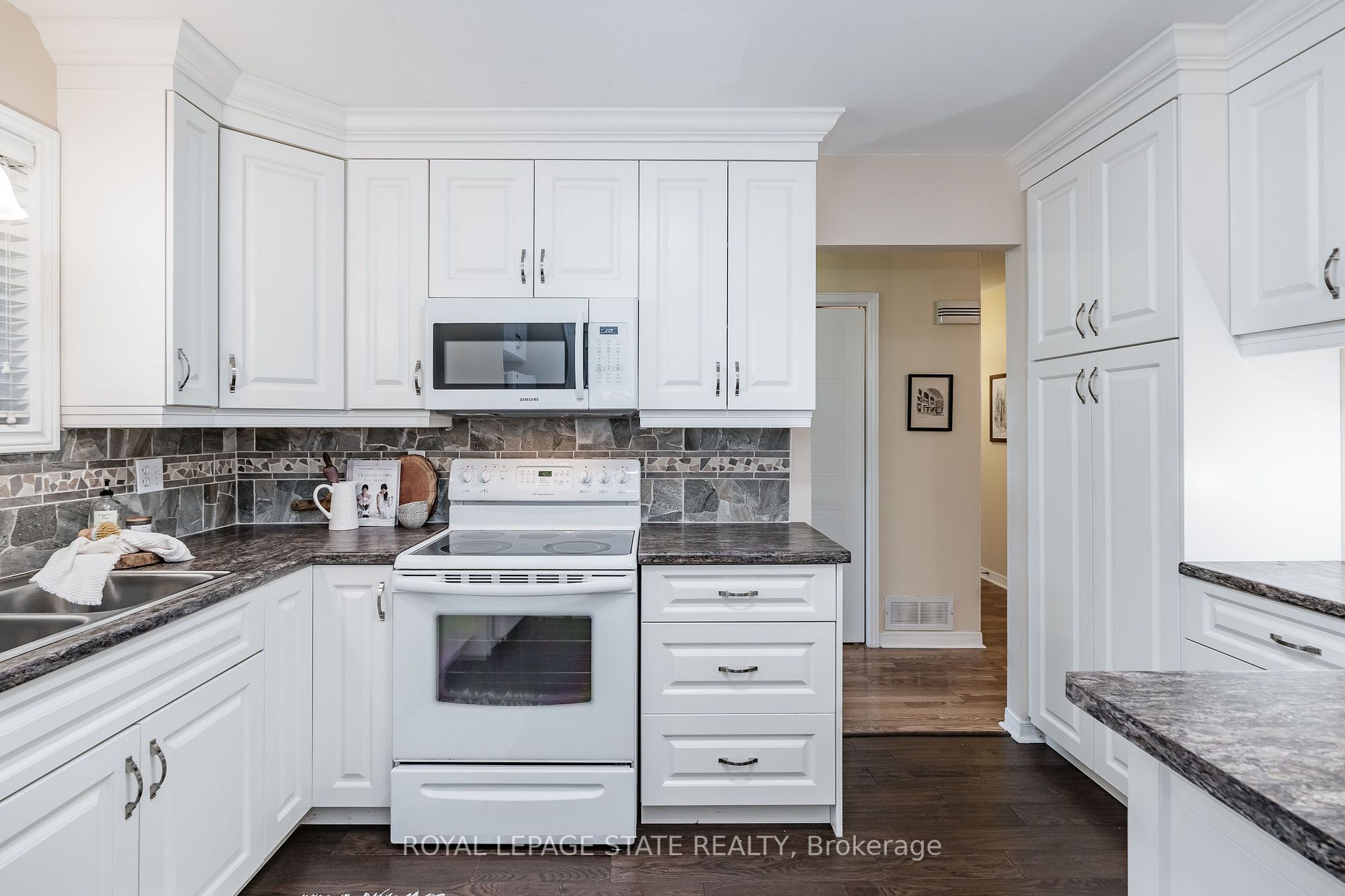 360 Silverbirch Blvd, #16