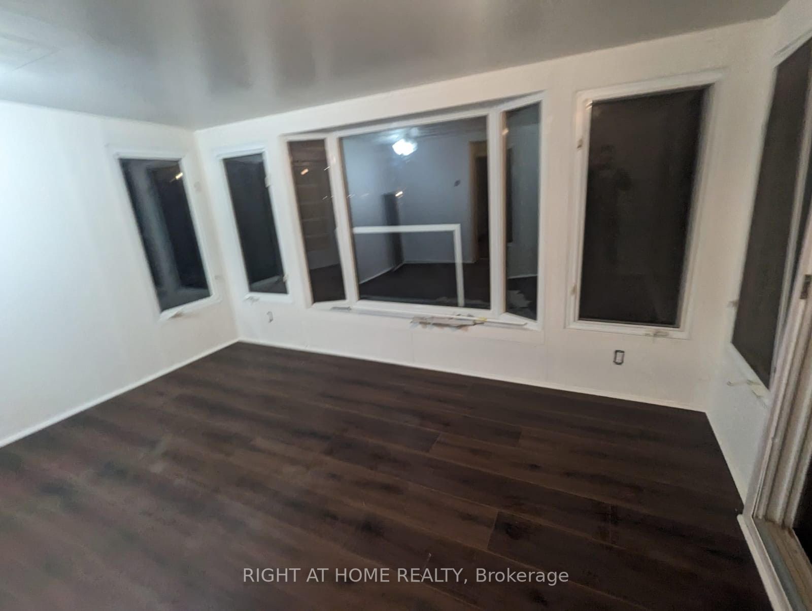 18 Ridgewood Ave