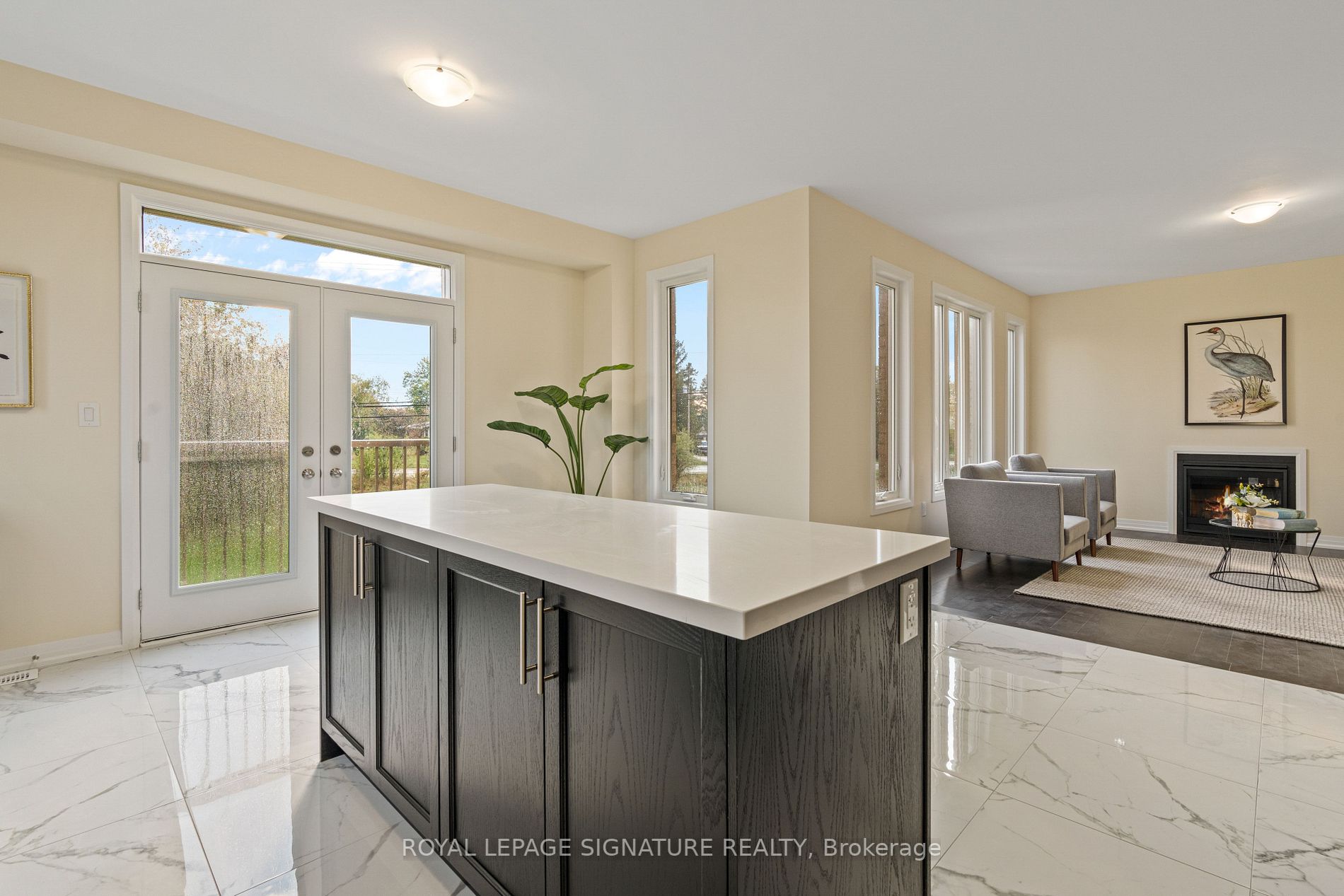 7 Burrows Crt