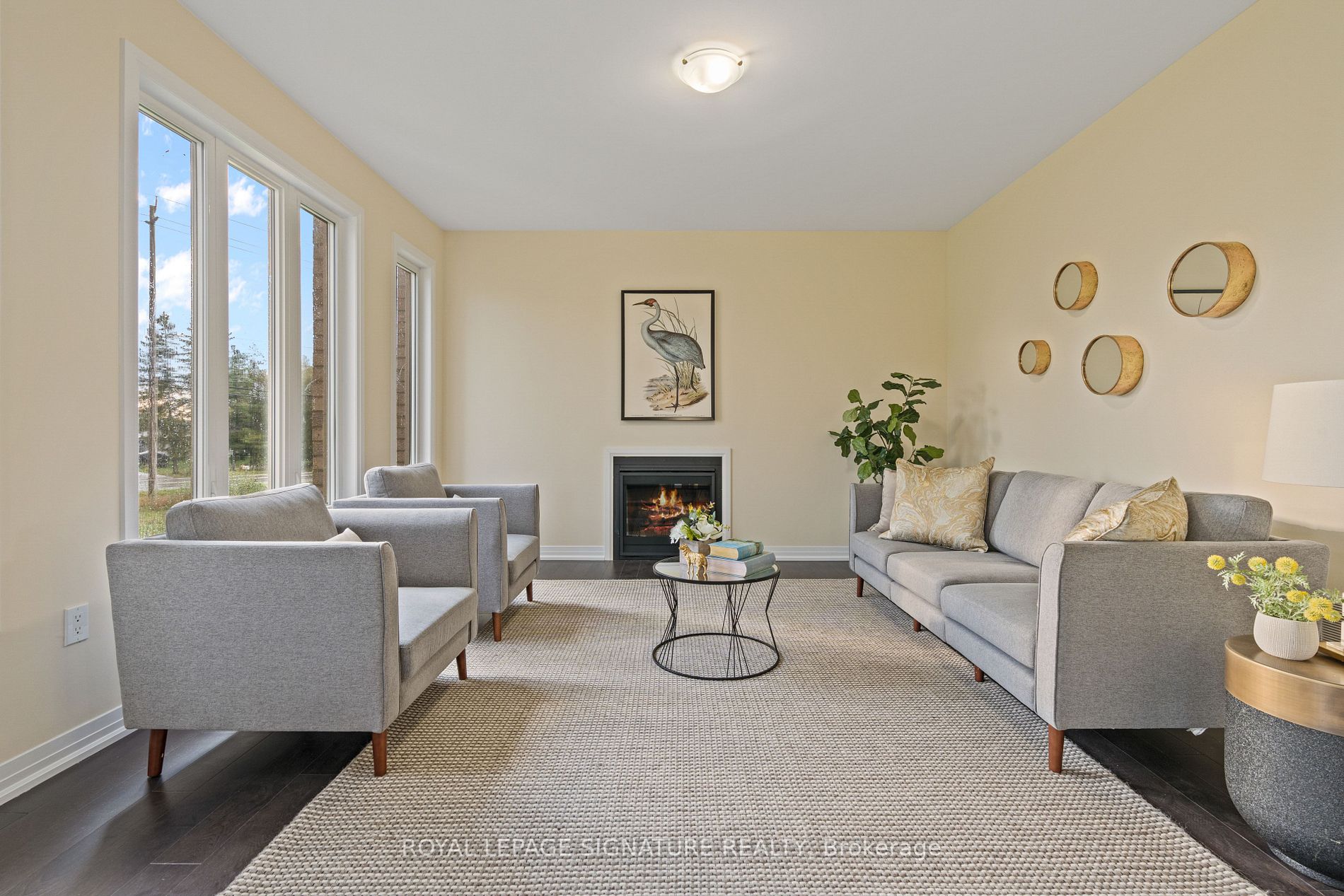 7 Burrows Crt