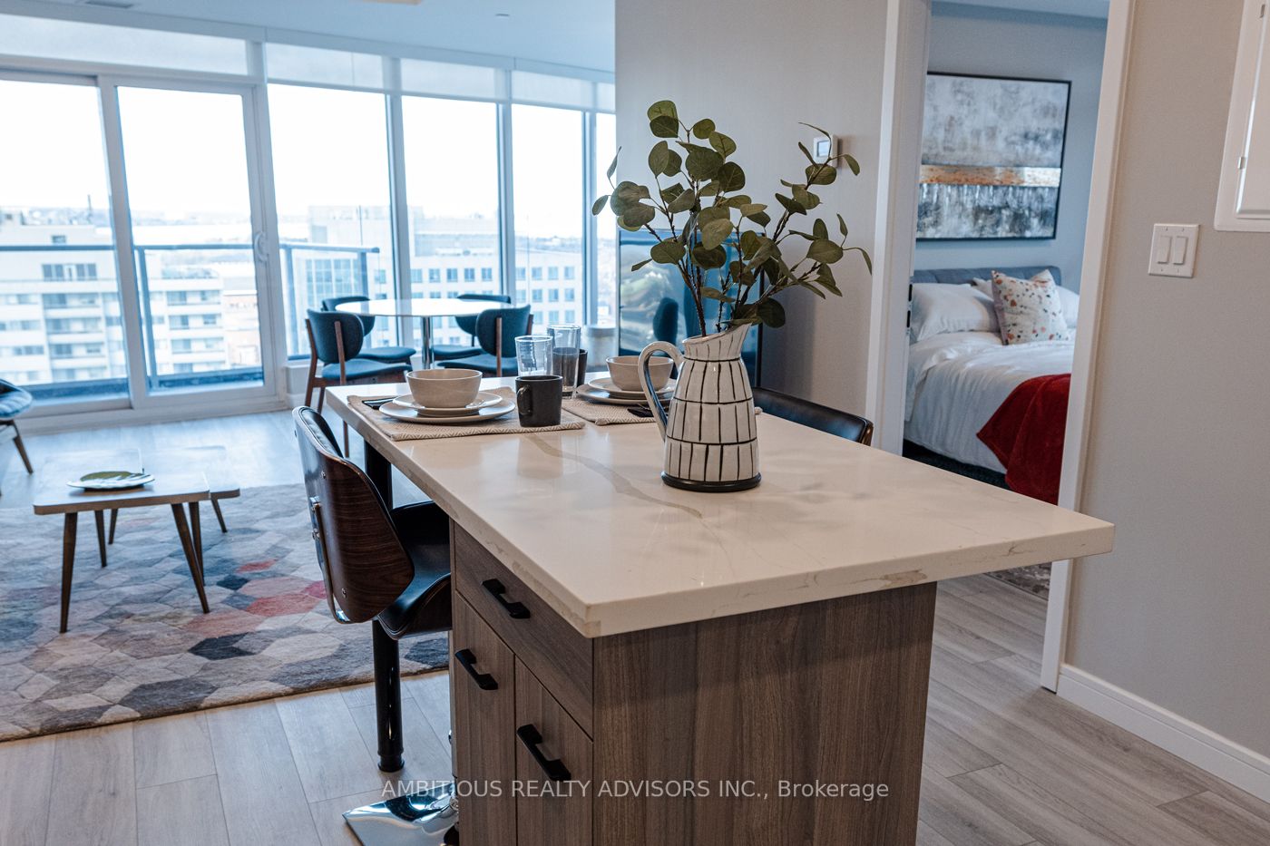 20 George St, #804