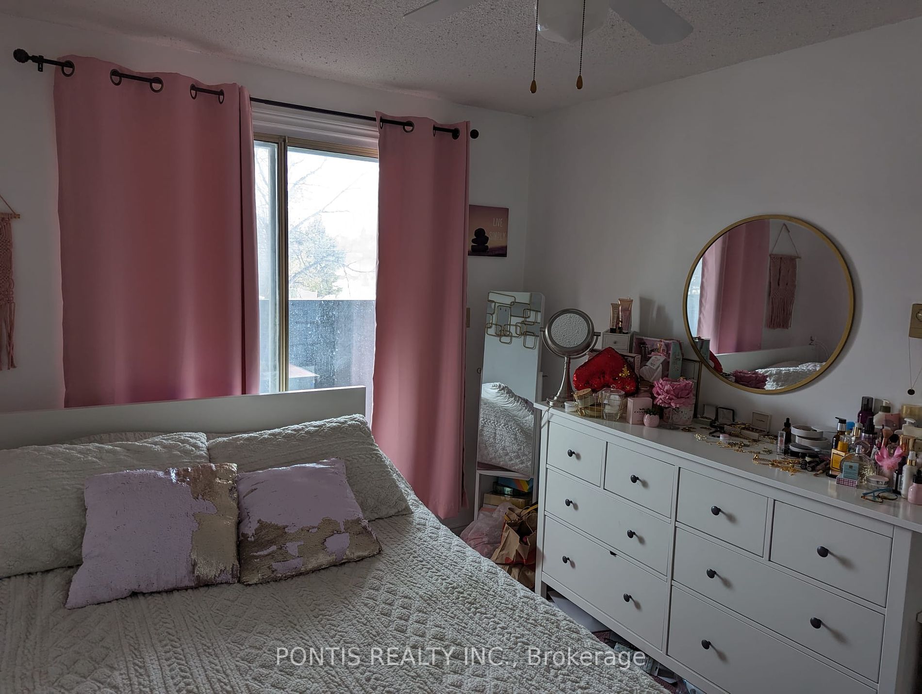543-547 Speedvale Ave E