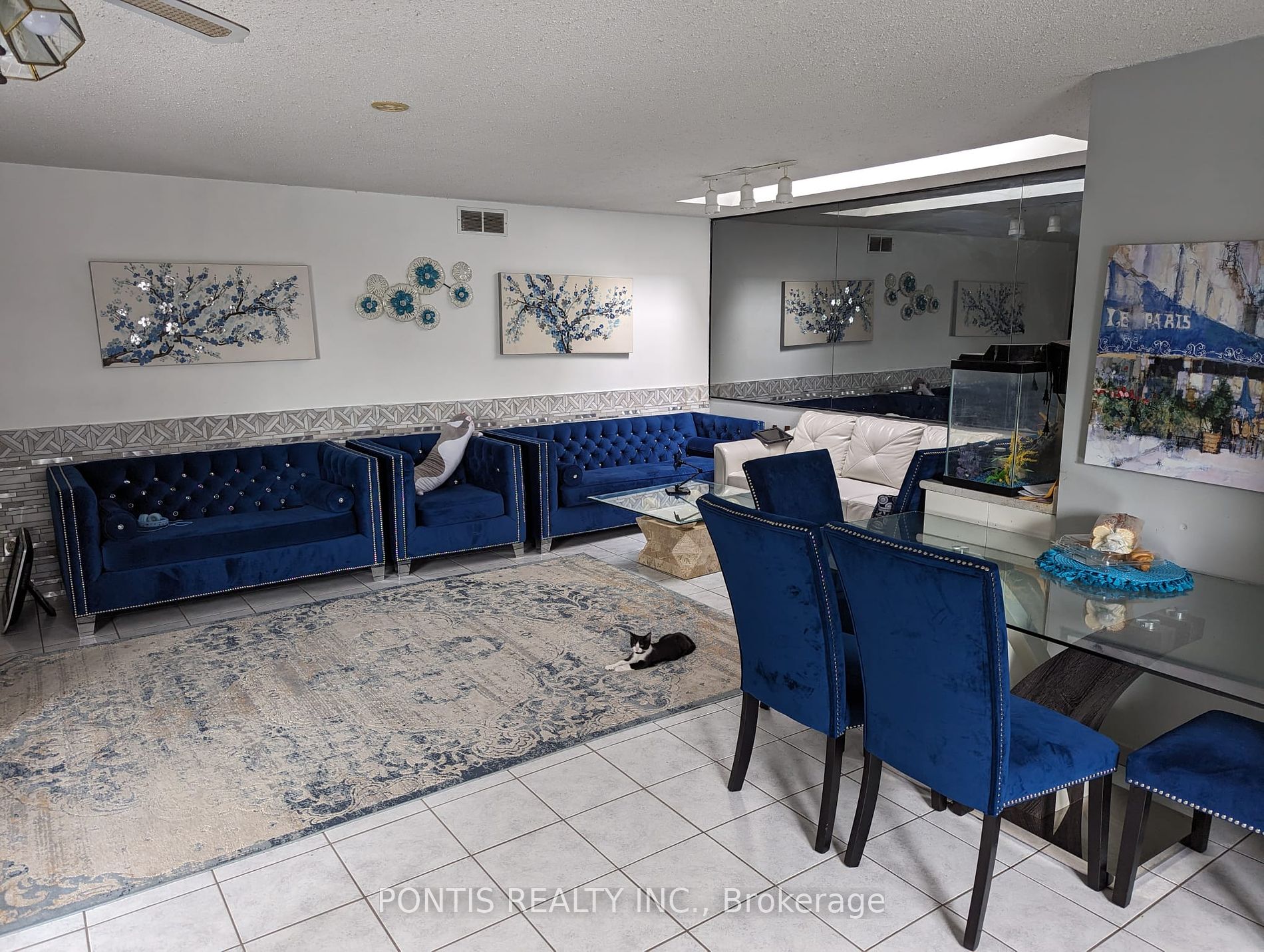 543-547 Speedvale Ave E