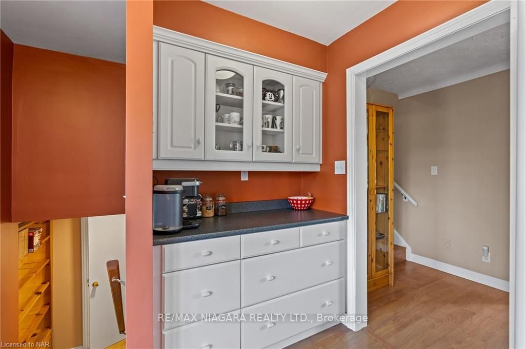 13 Centennial Dr