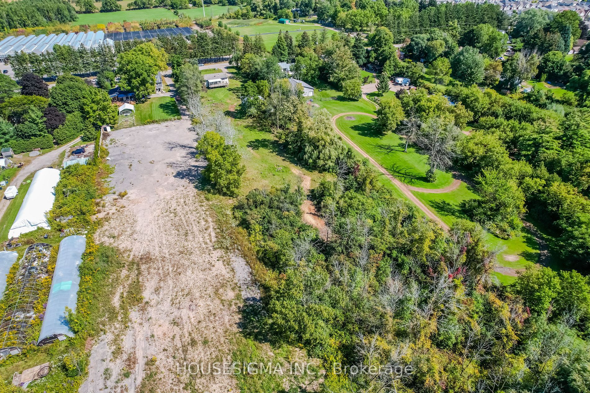 623 Robson Rd
