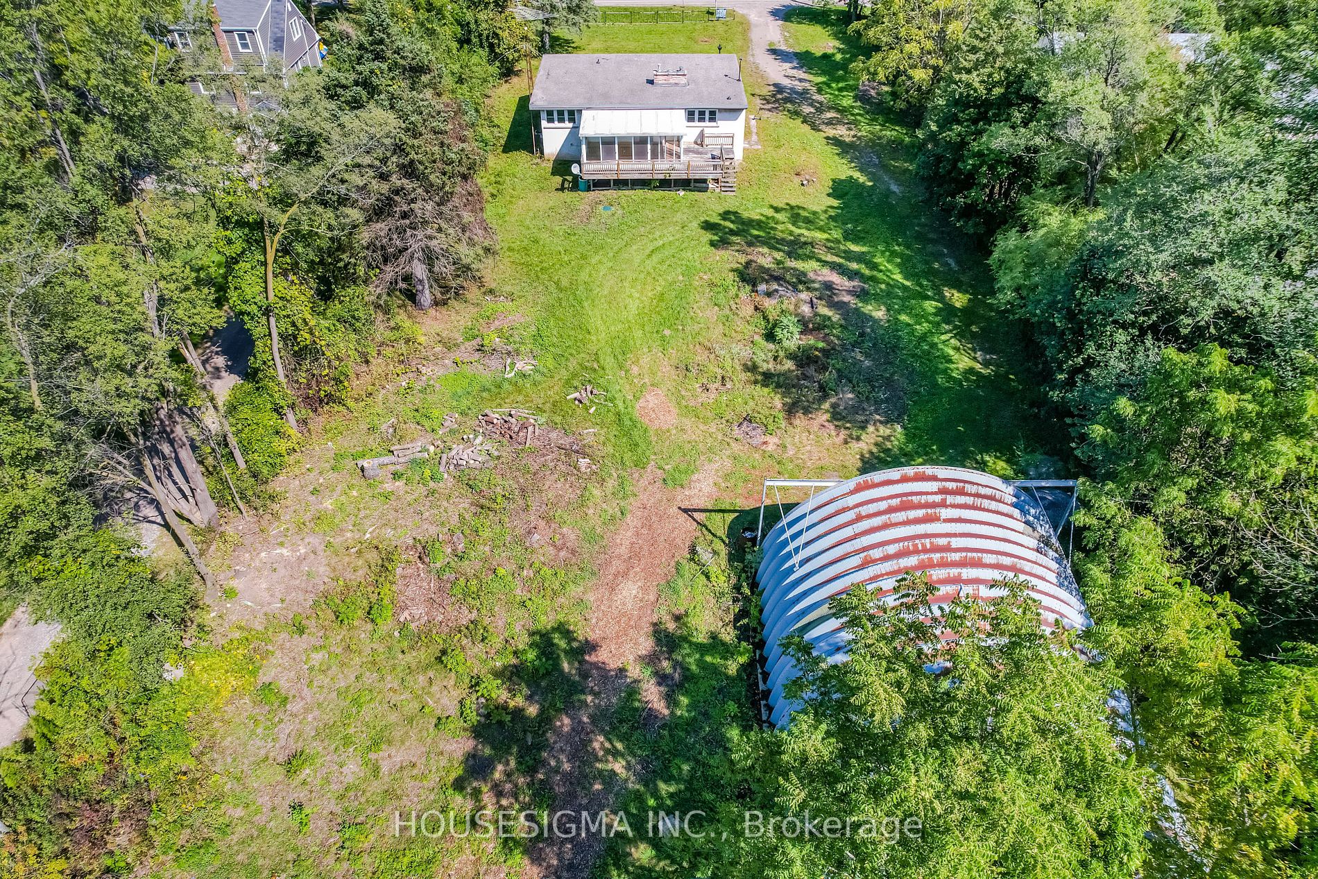 623 Robson Rd