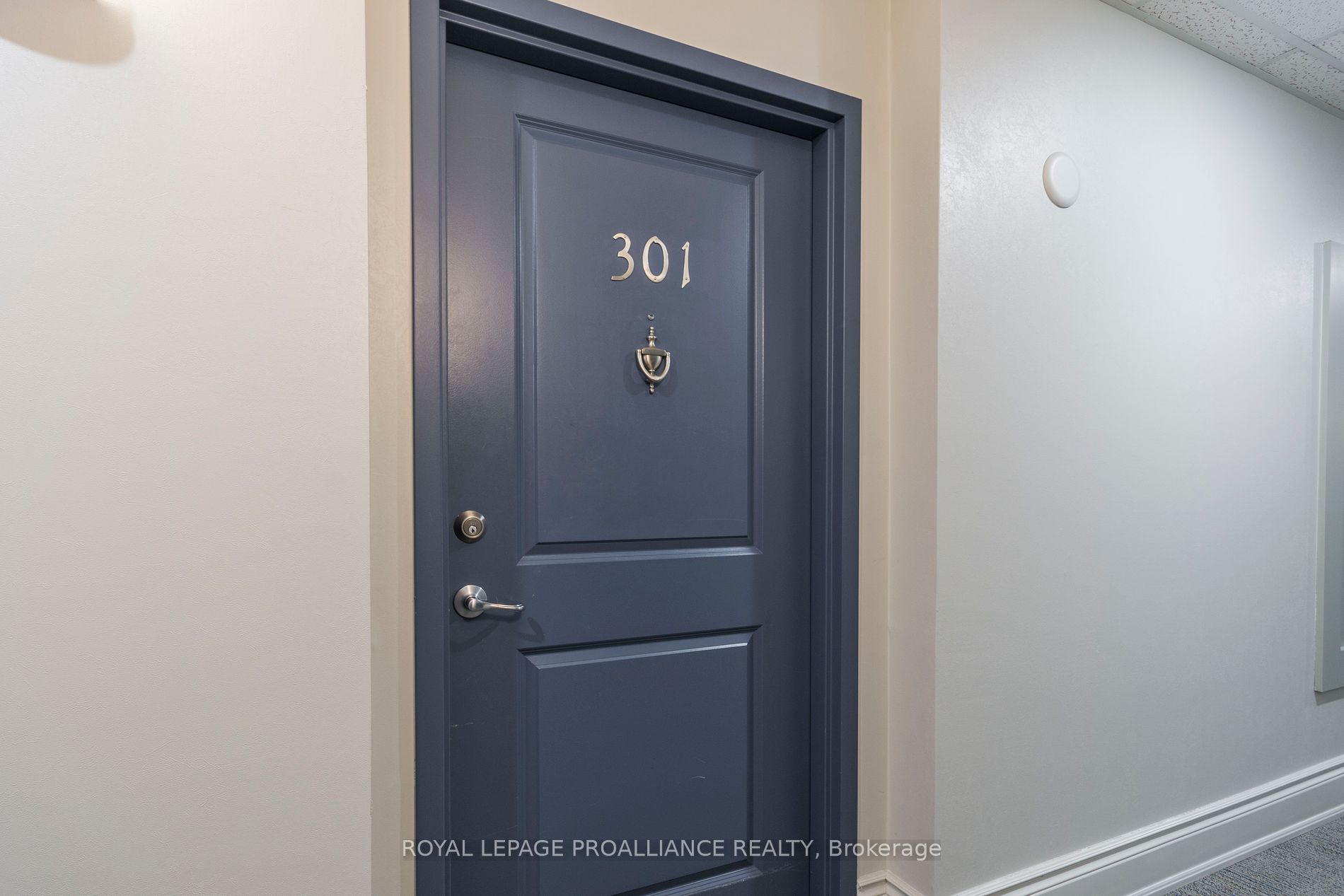 145 Third St, #301