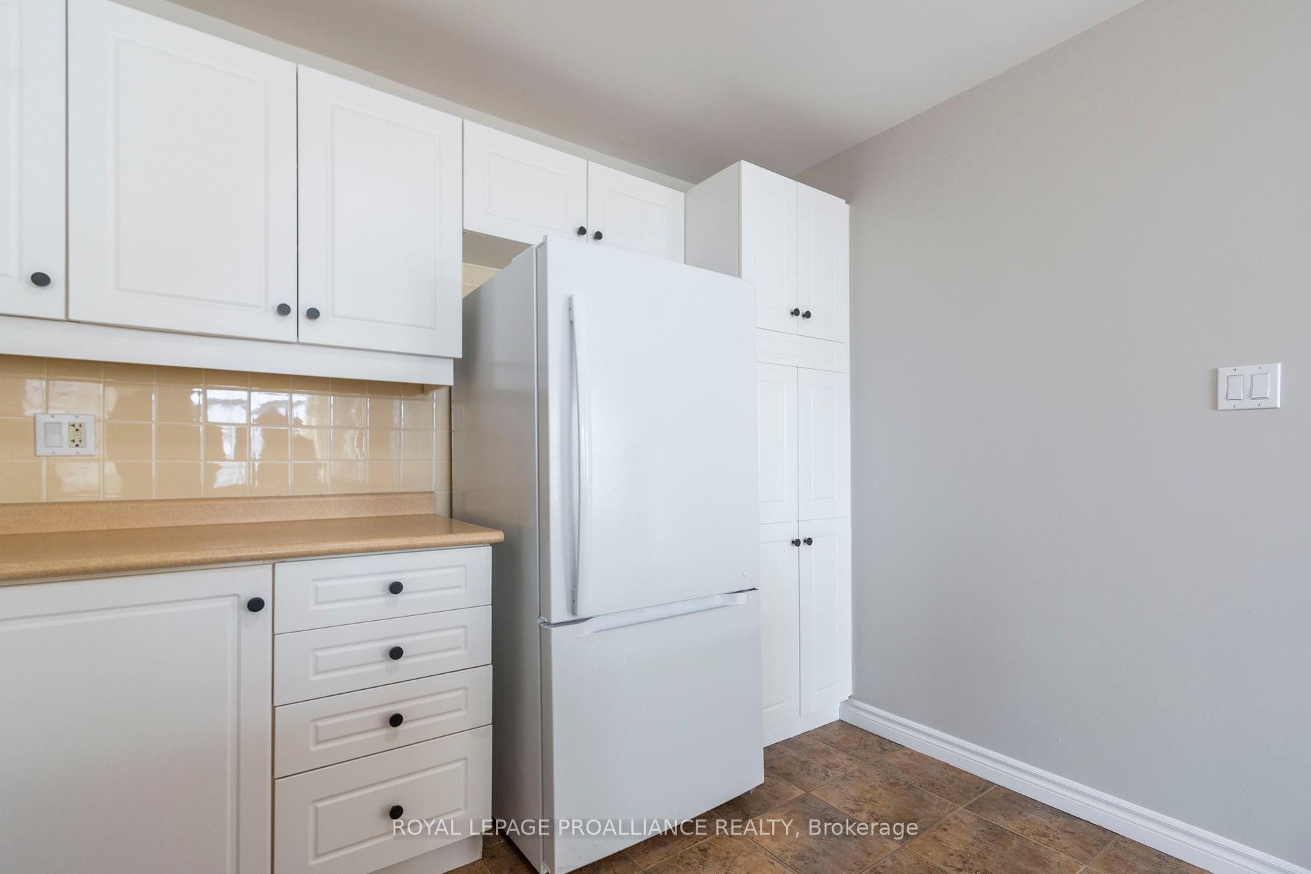 145 Third St, #301