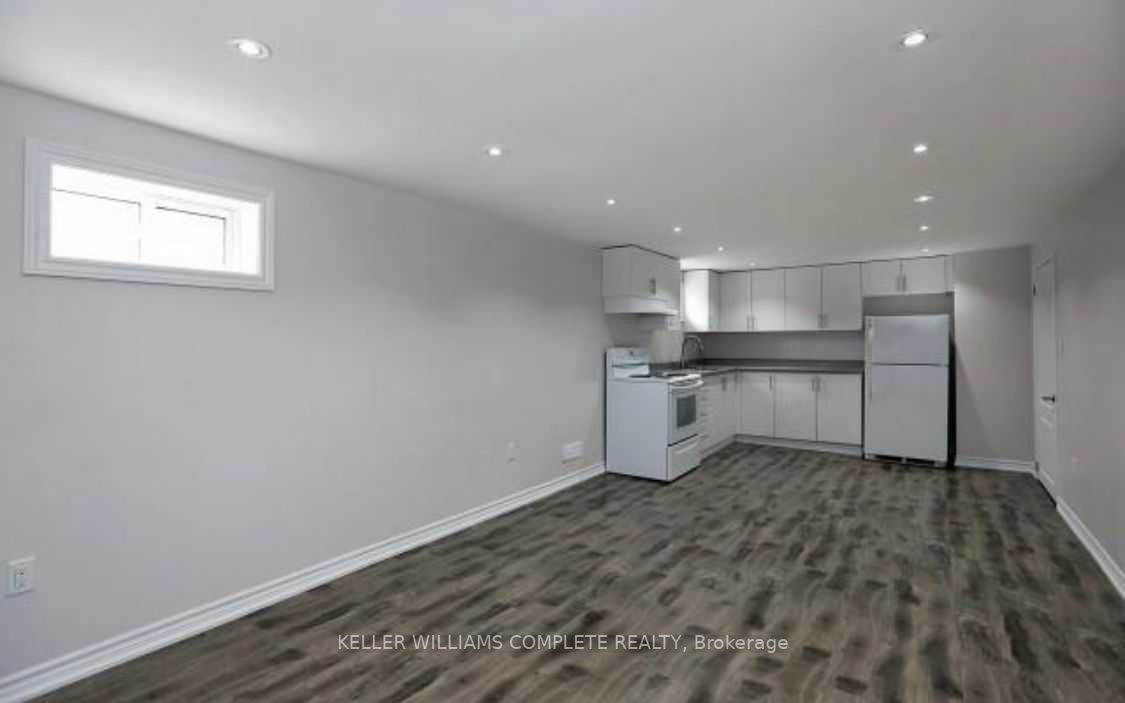 821 Ninth Avenue, #Lower