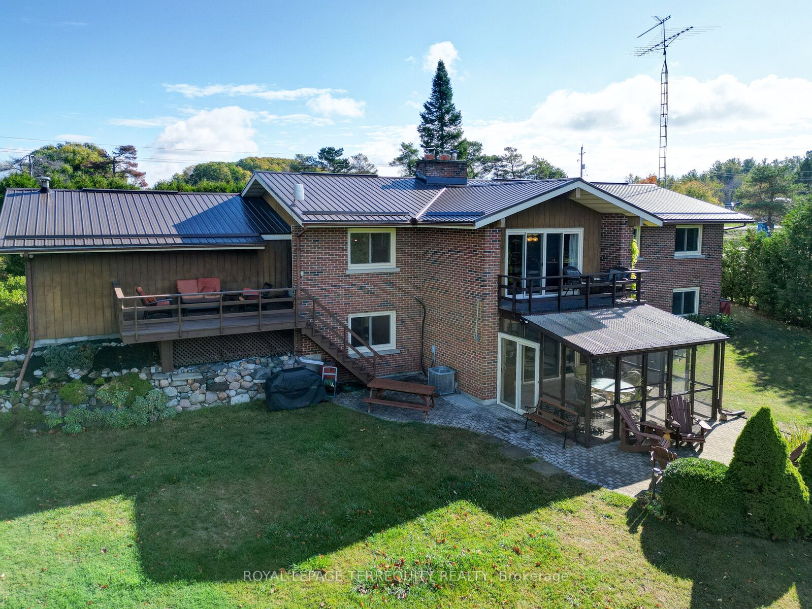 166 Godolphin Rd