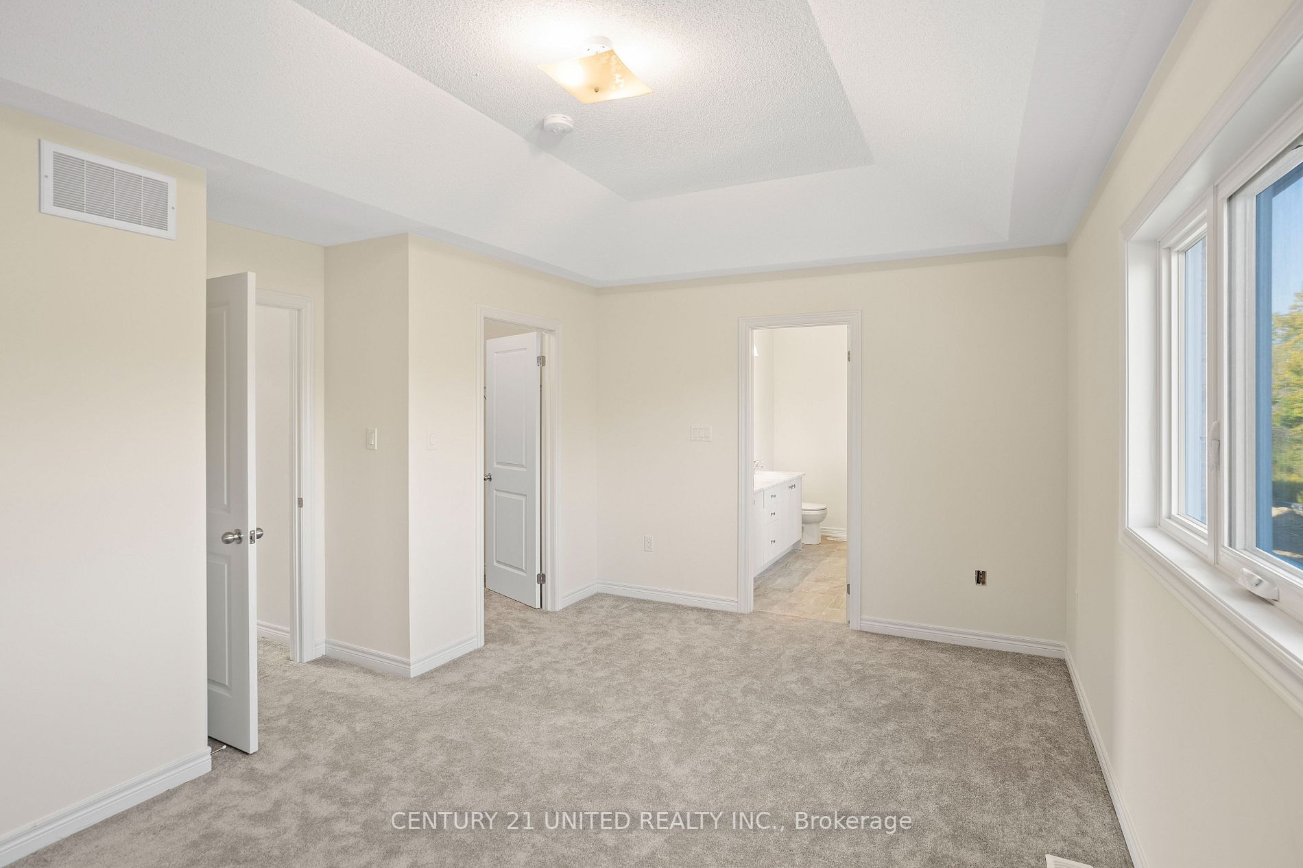 636 Lemay Grve