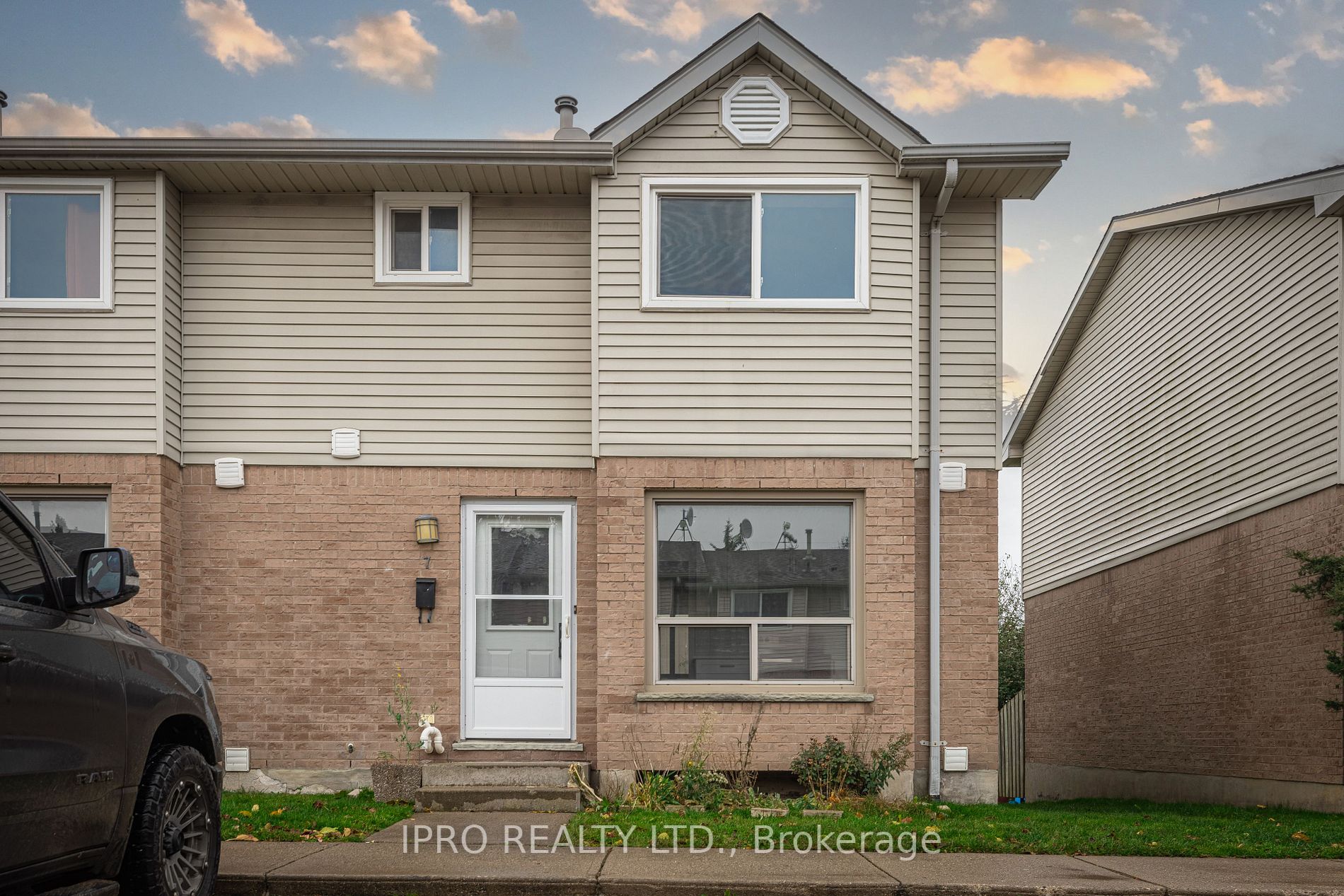 595 Third St, #7