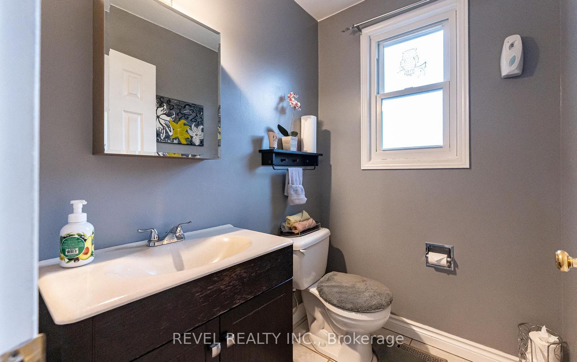 39 Twinoaks Cres
