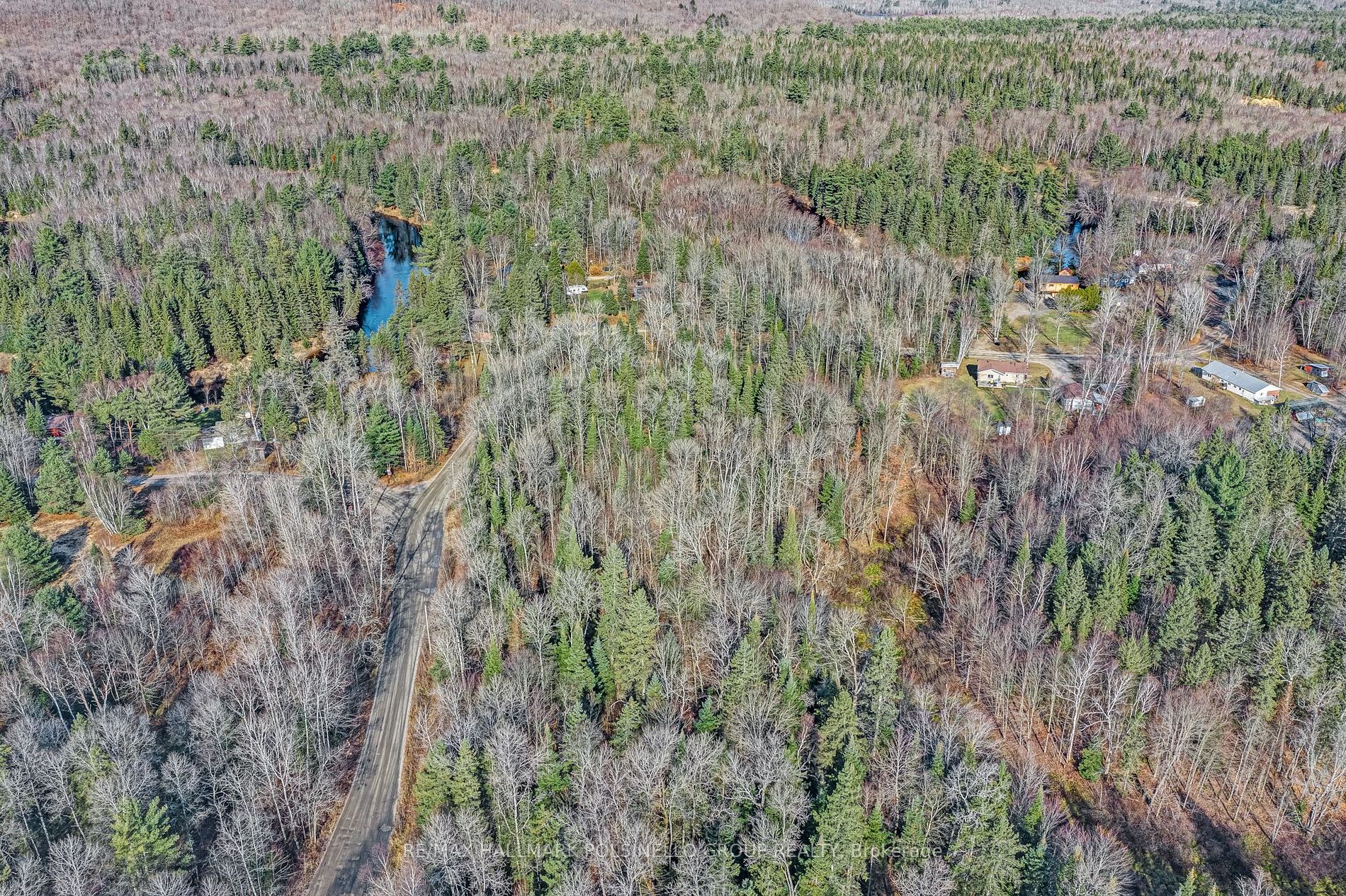 15 Robert Rd E