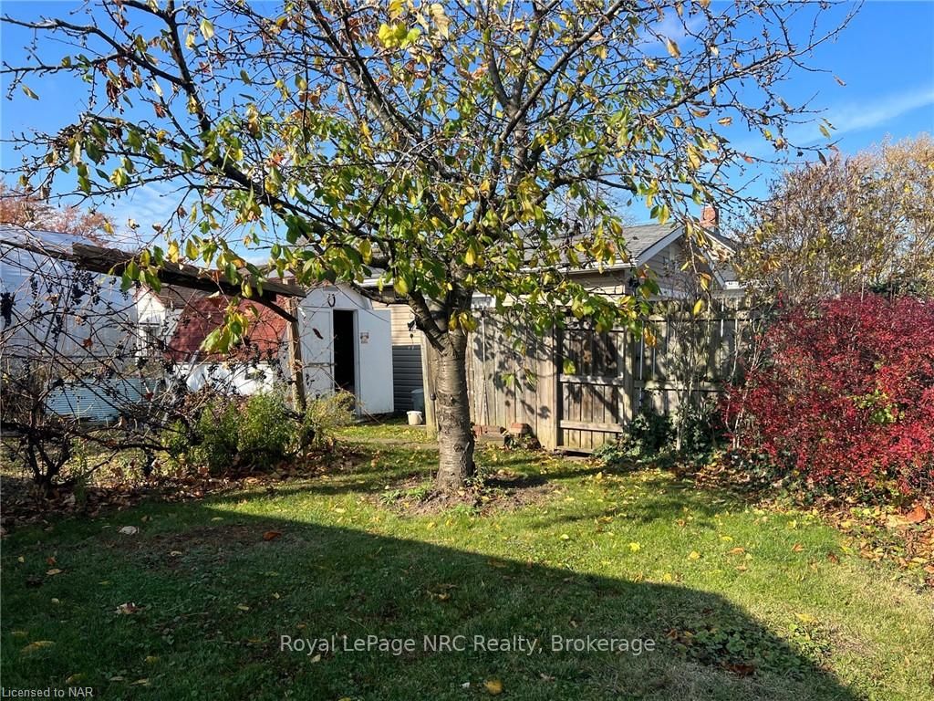 1 Hilda St
