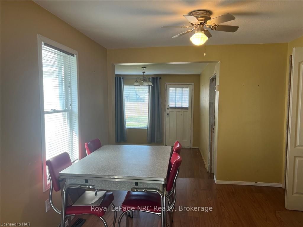 1 Hilda St