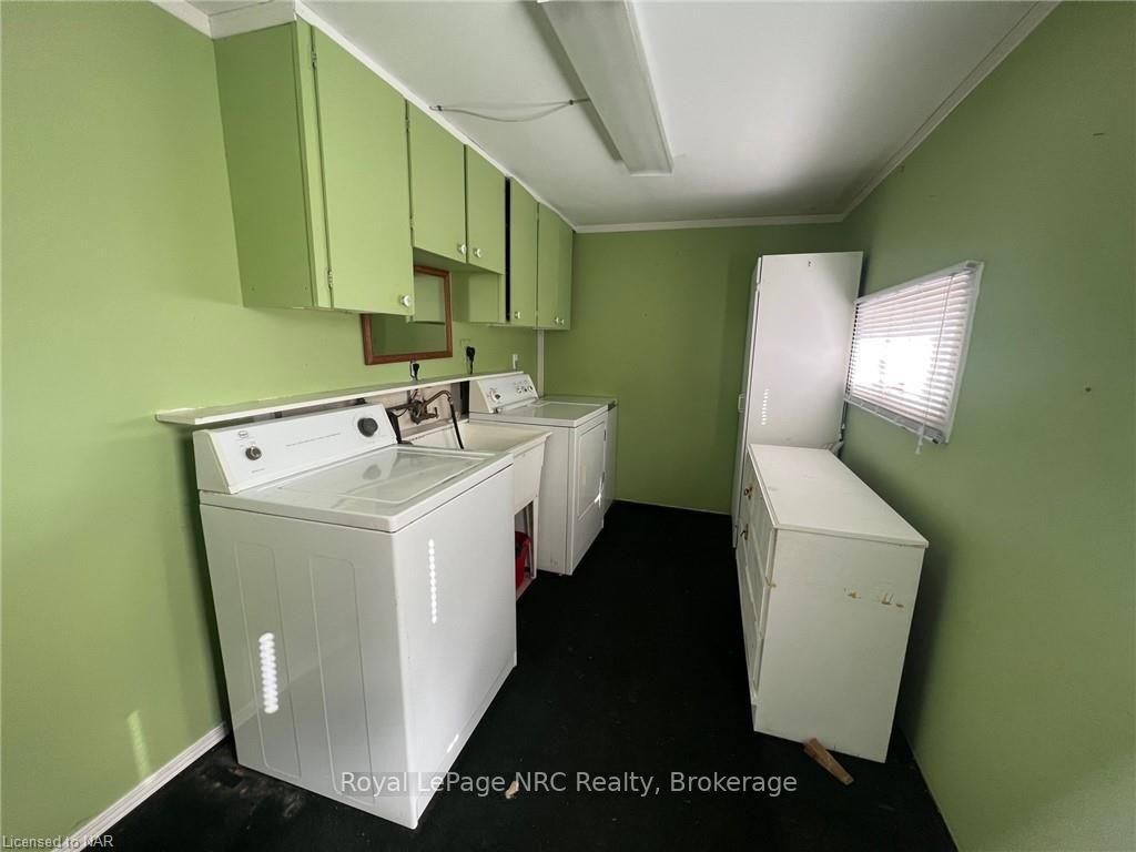 1 Hilda St