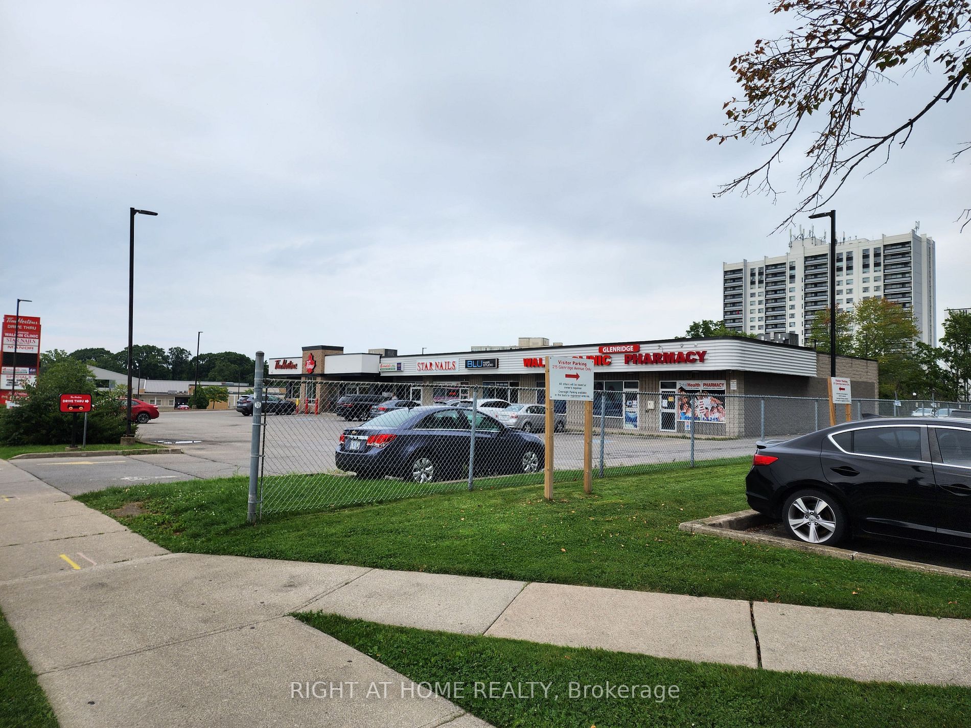 215 Glenridge Ave, #801