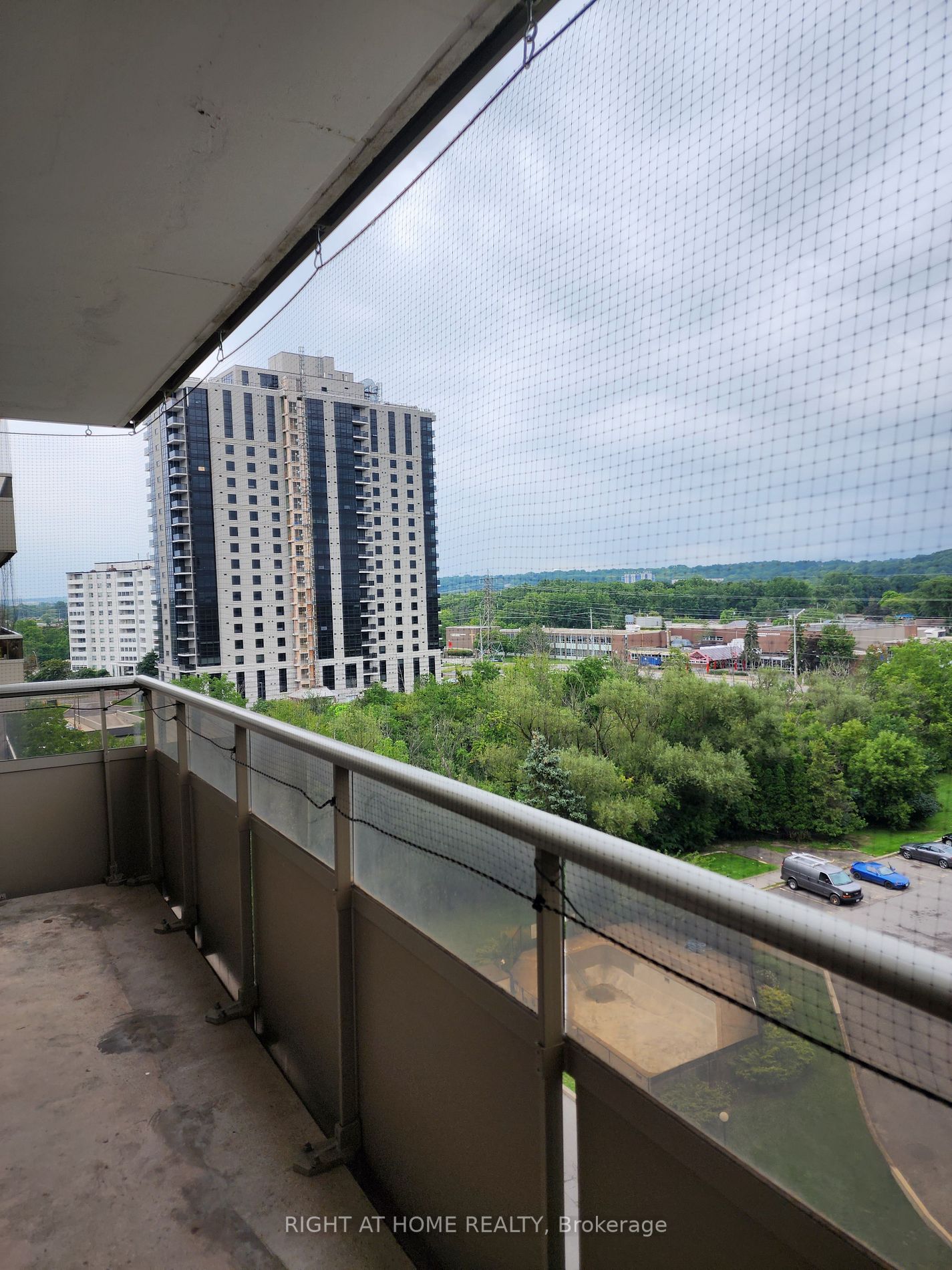 215 Glenridge Ave, #801