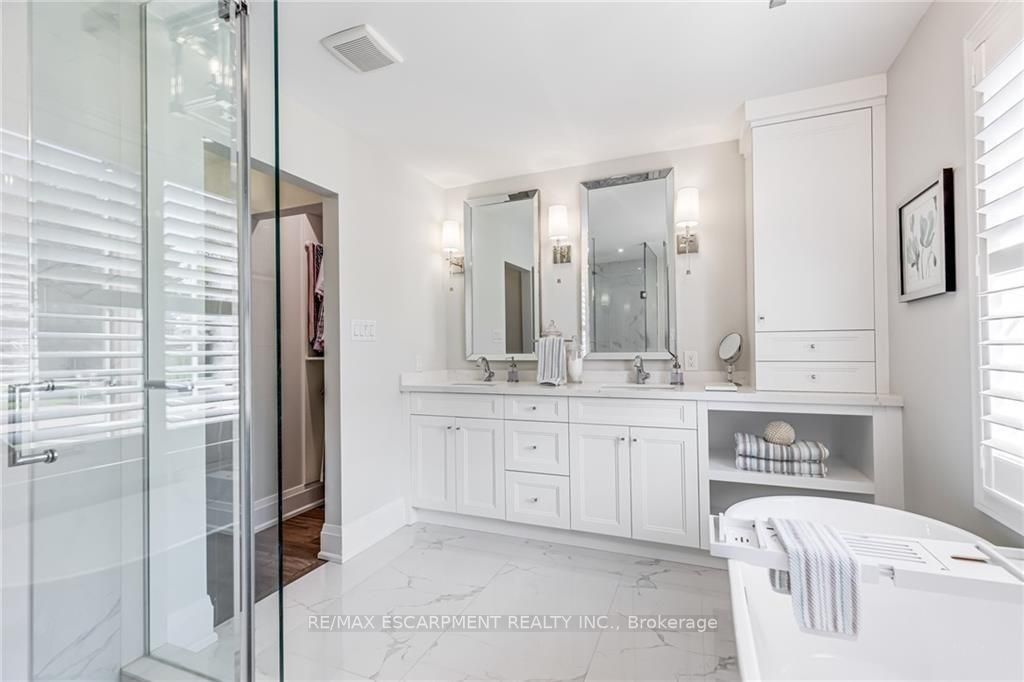 230 Appleby Rd