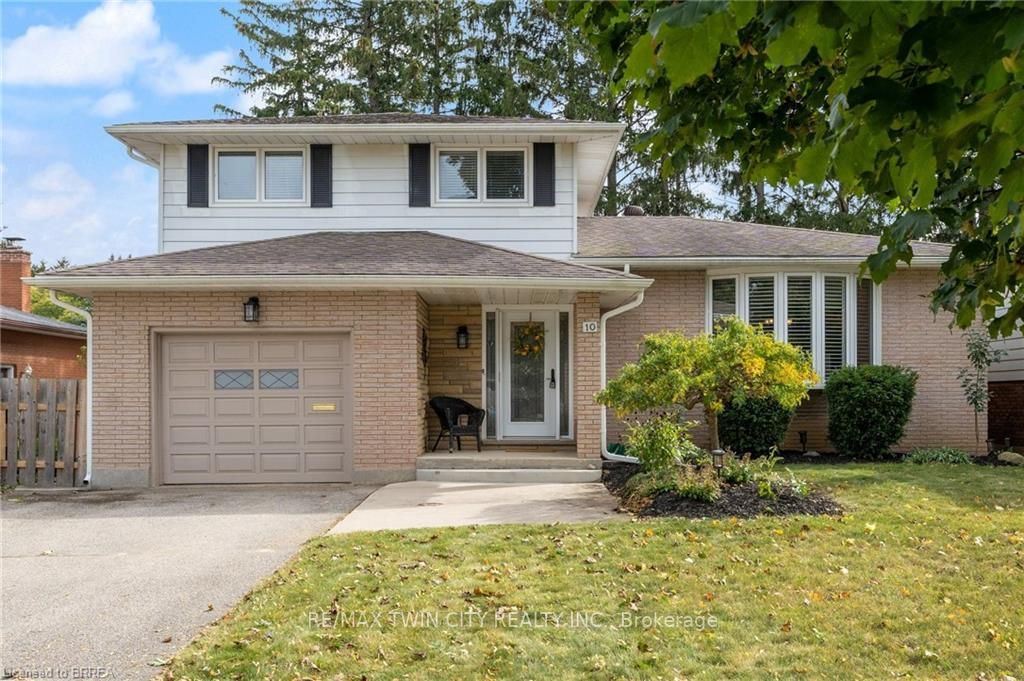 10 Edgar Dr
