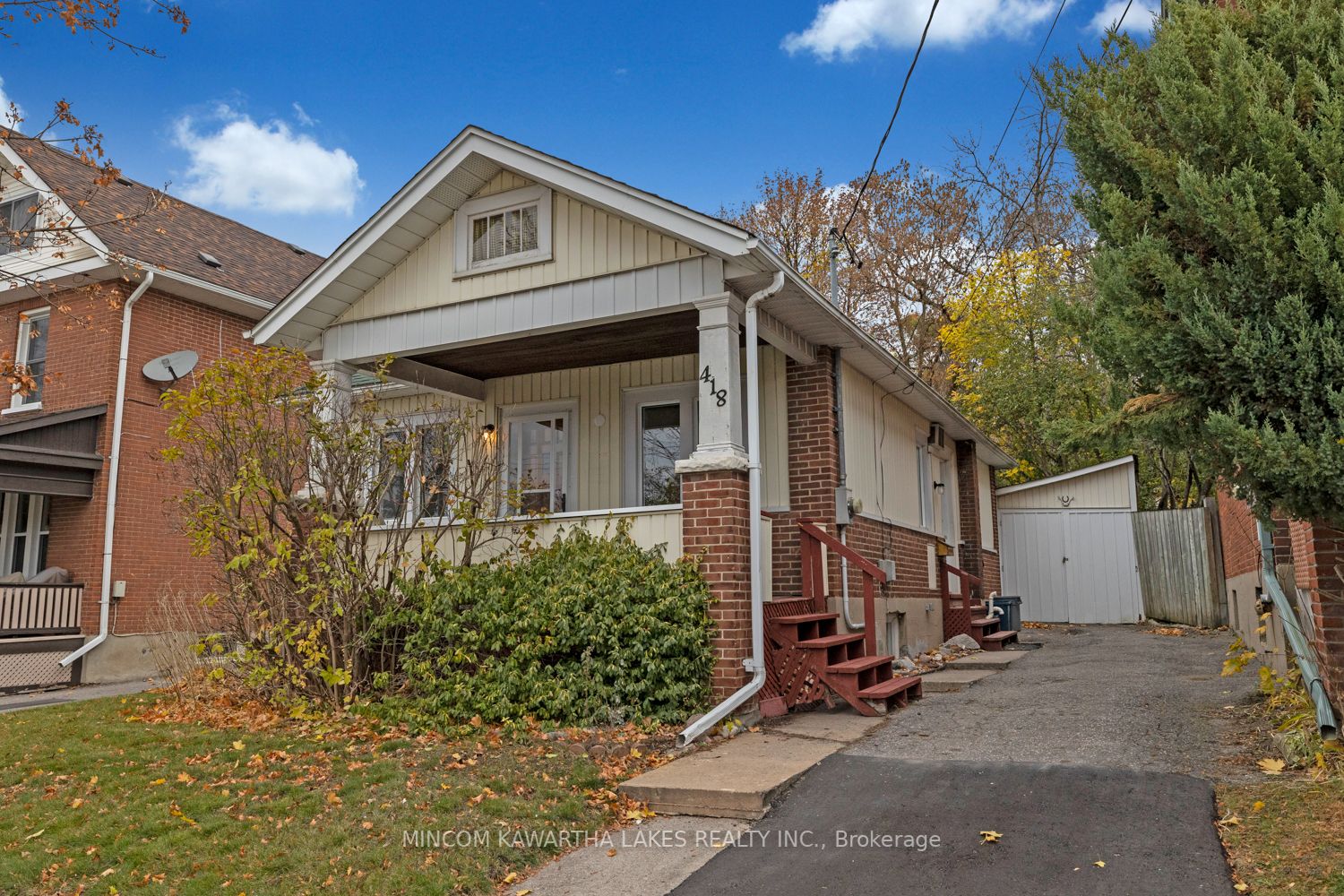 418 Rogers St