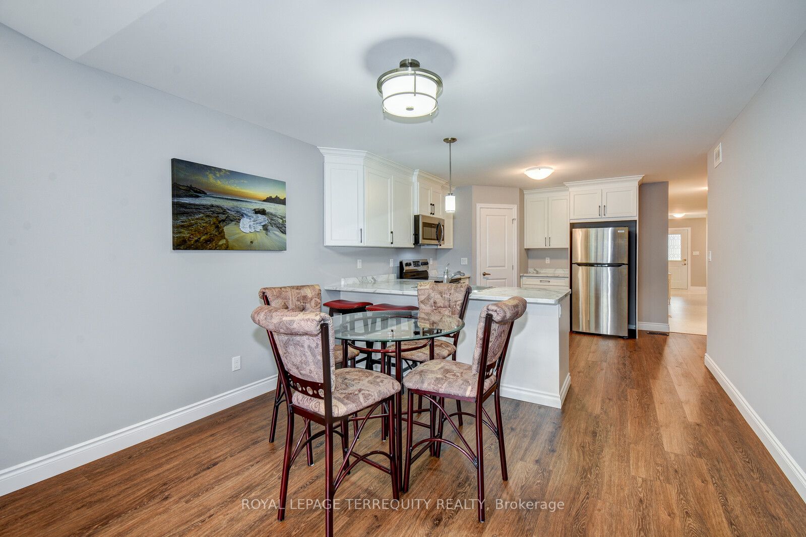 8 Ferris Crt