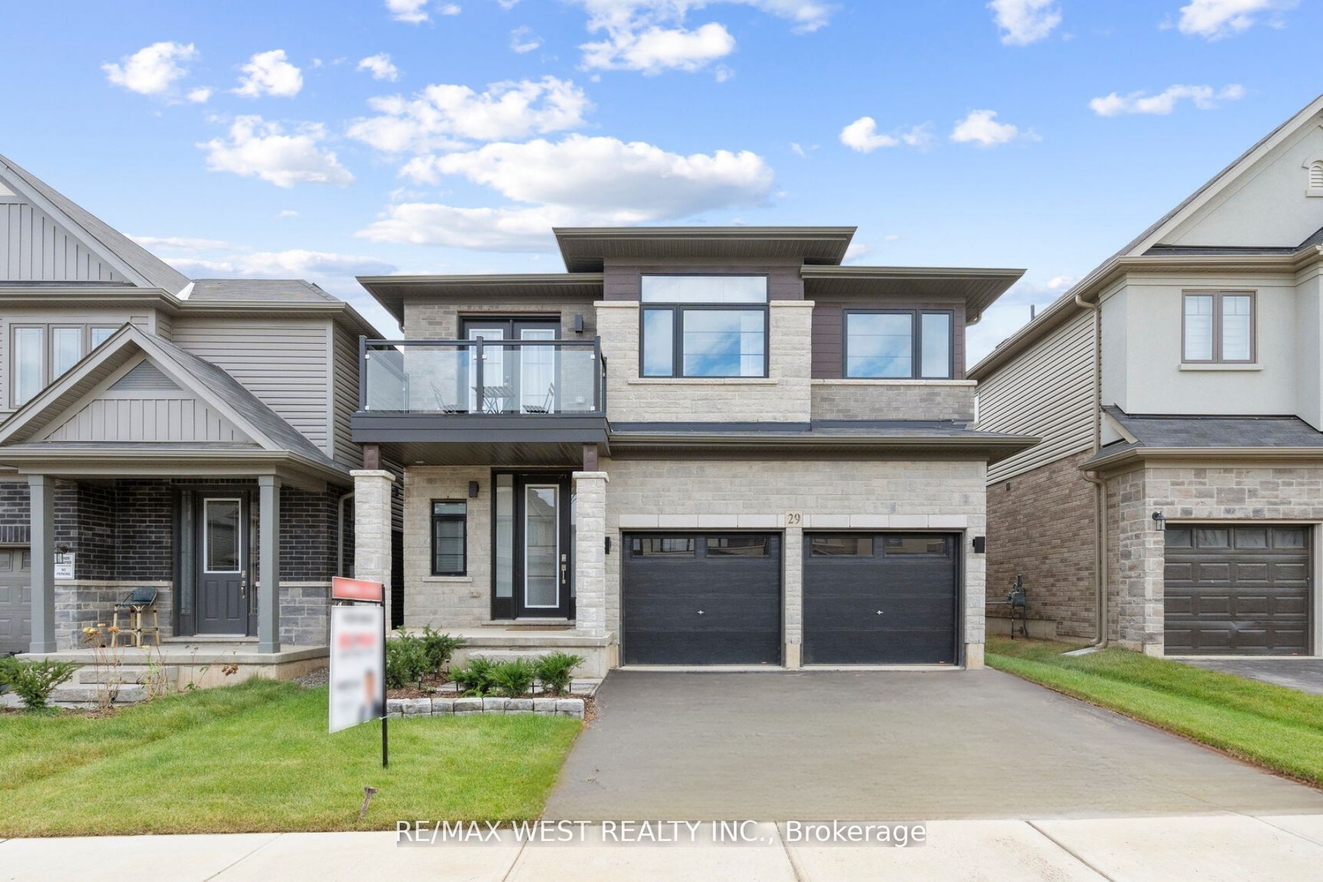 29 Mclaren Ave