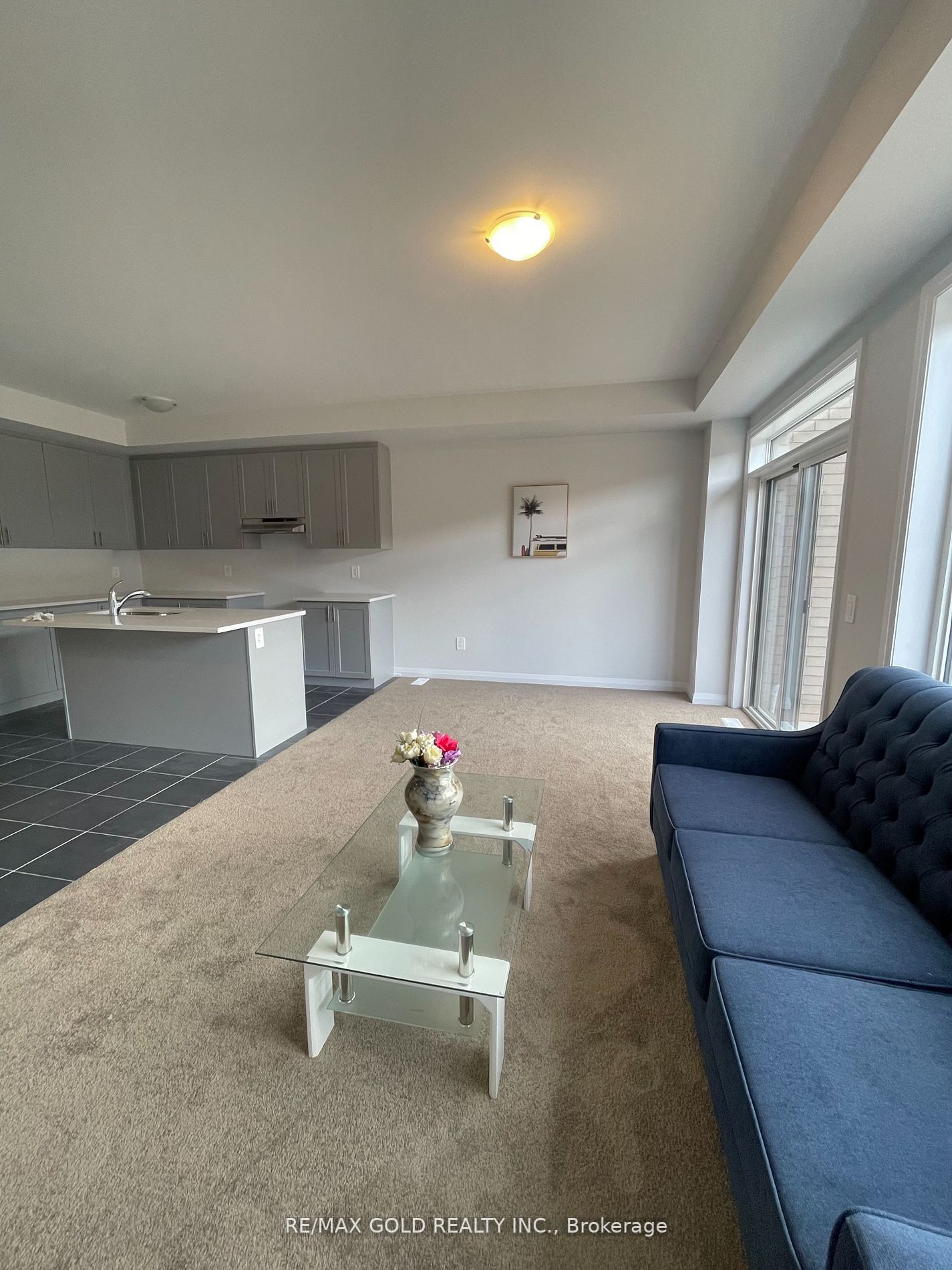 102 Corley St