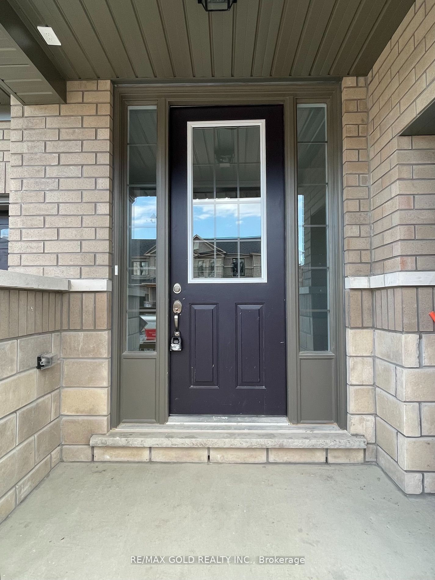 102 Corley St
