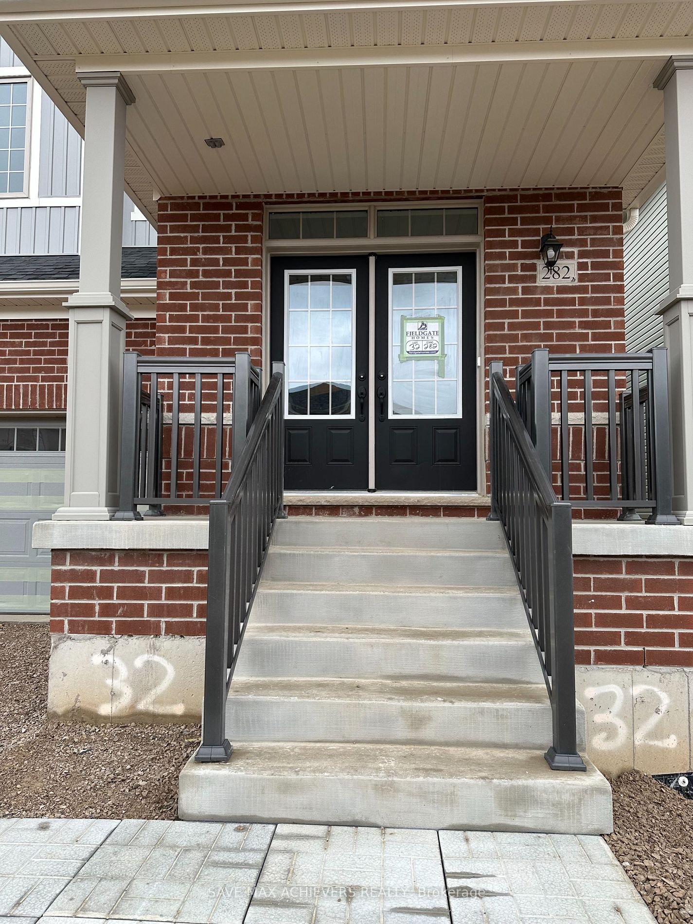 282 Chippewa Ave