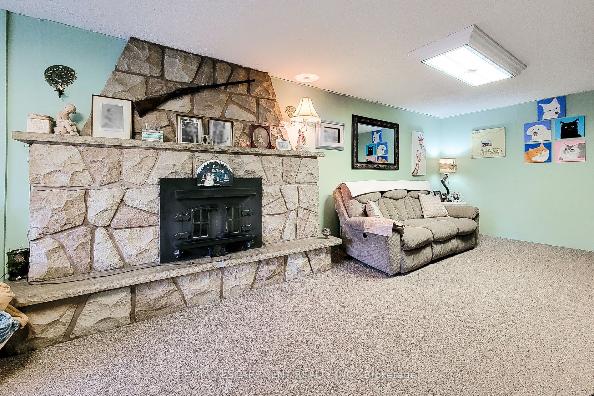14 Brookstream Court