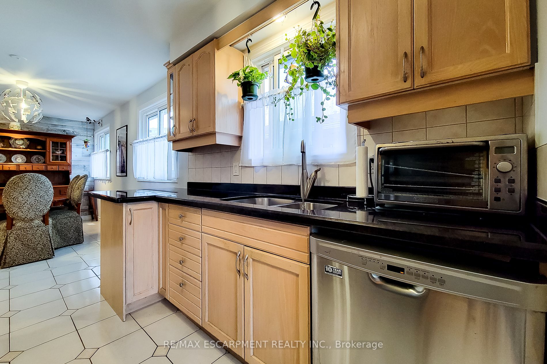 14 Brookstream Court