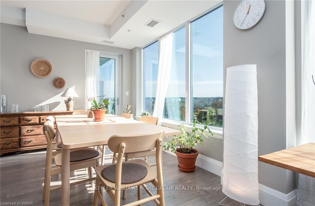 63 Arthur St S, #801