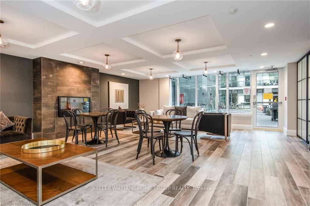 63 Arthur St S, #801