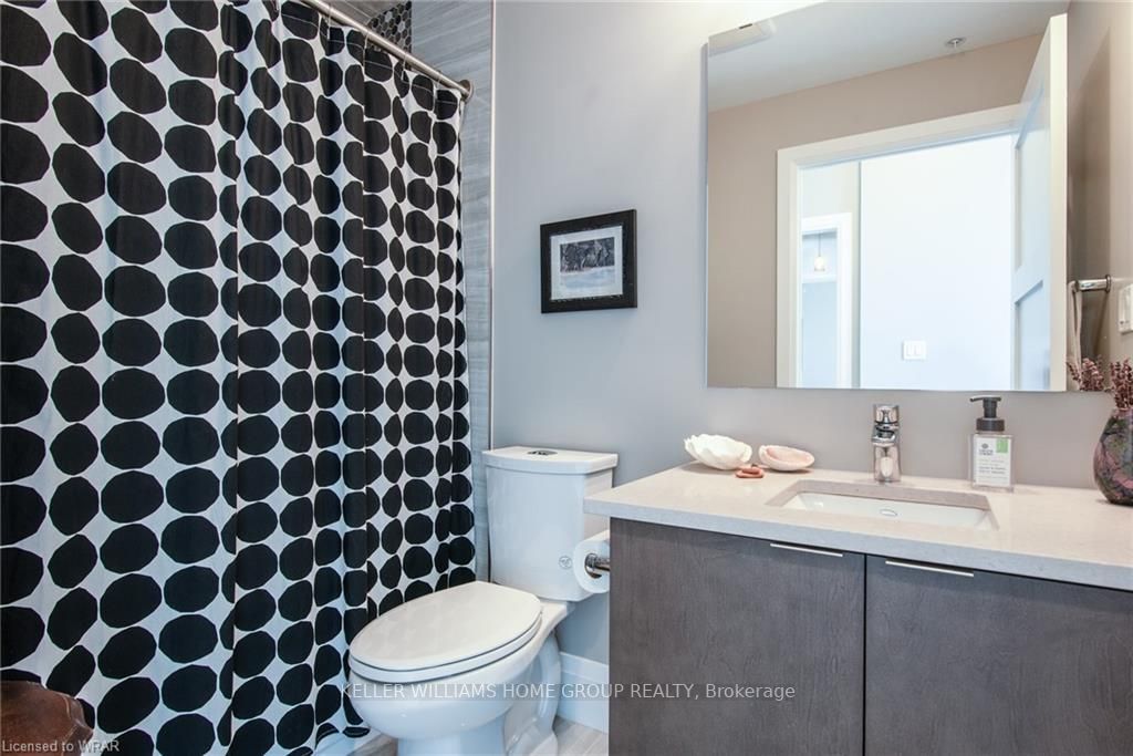 63 Arthur St S, #801