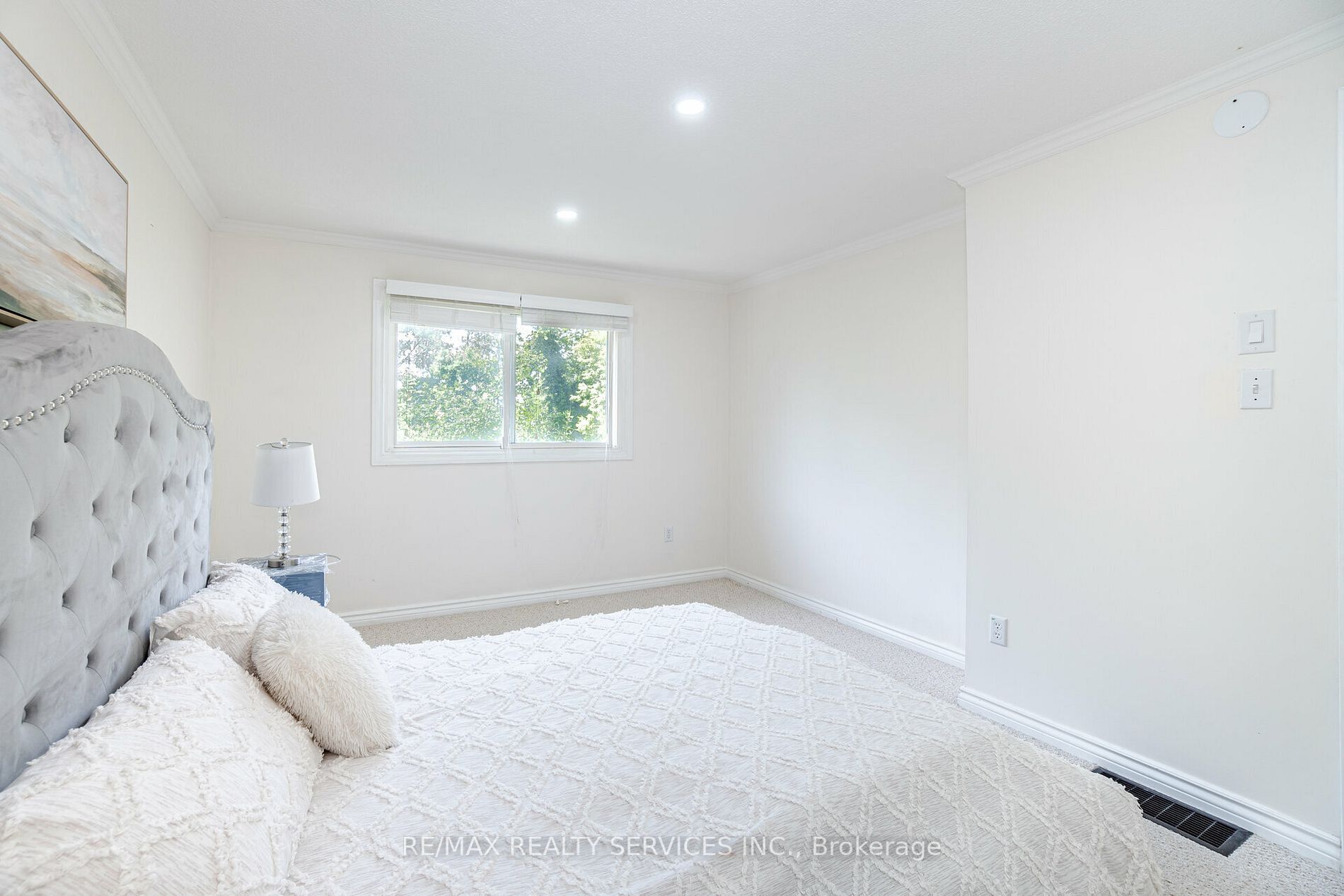 34 Bow Valley Dr, #9