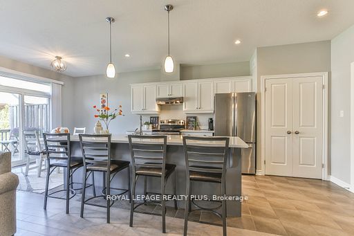 3455 Morgan Cres, #32