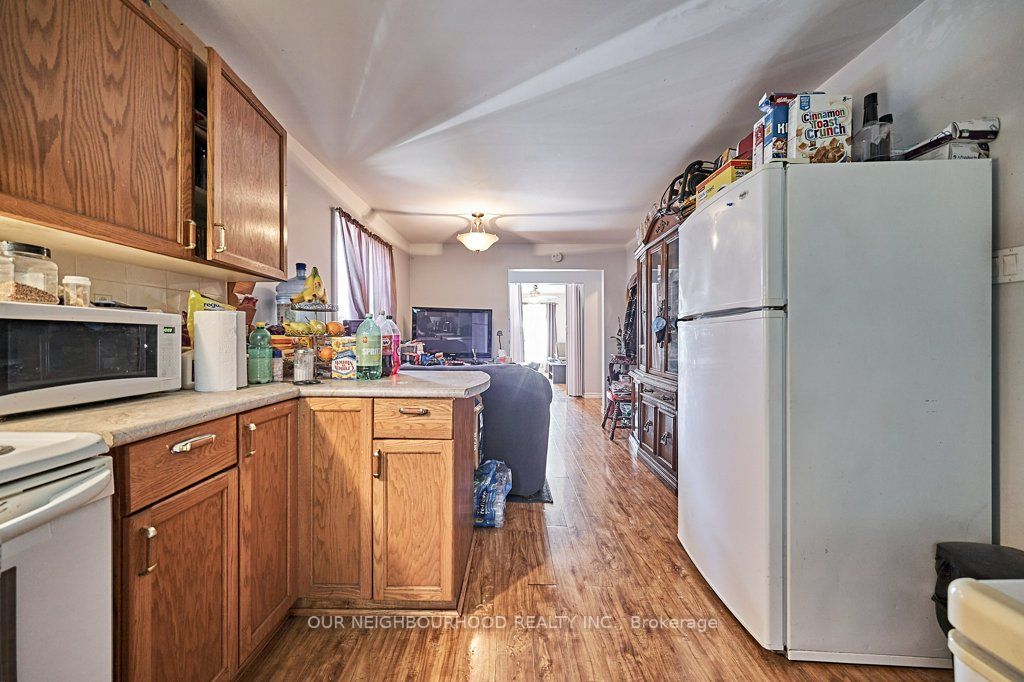 1091 Whitefield Dr