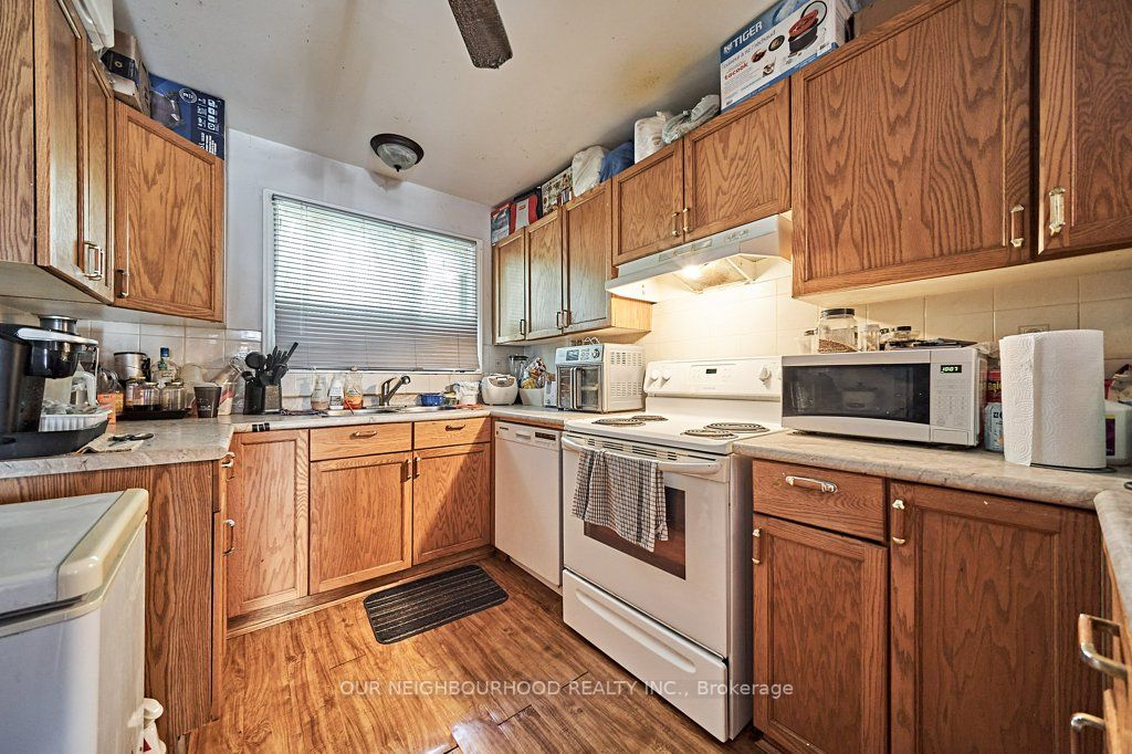 1091 Whitefield Dr